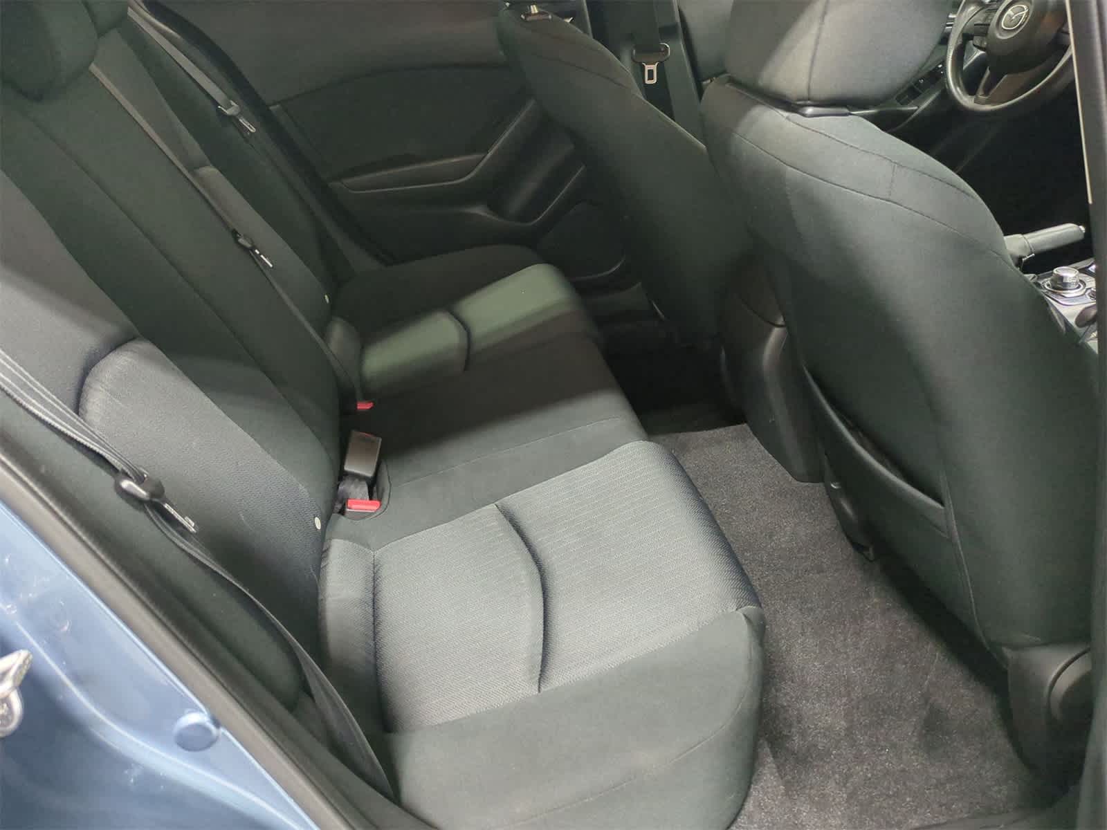 Thumbnail: 2015 Mazda Mazda3 - 20