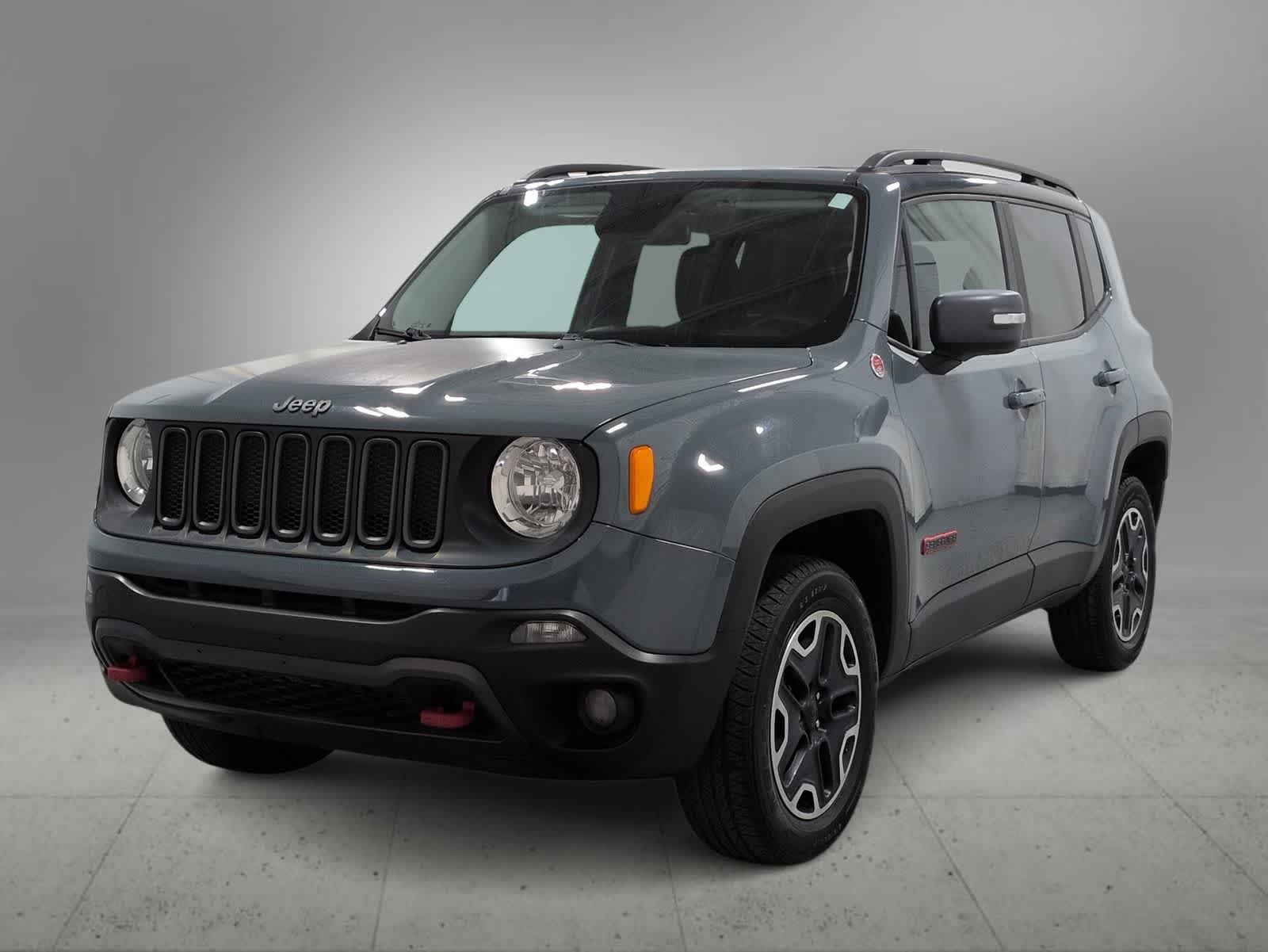 Thumbnail: 2017 Jeep Renegade - 4
