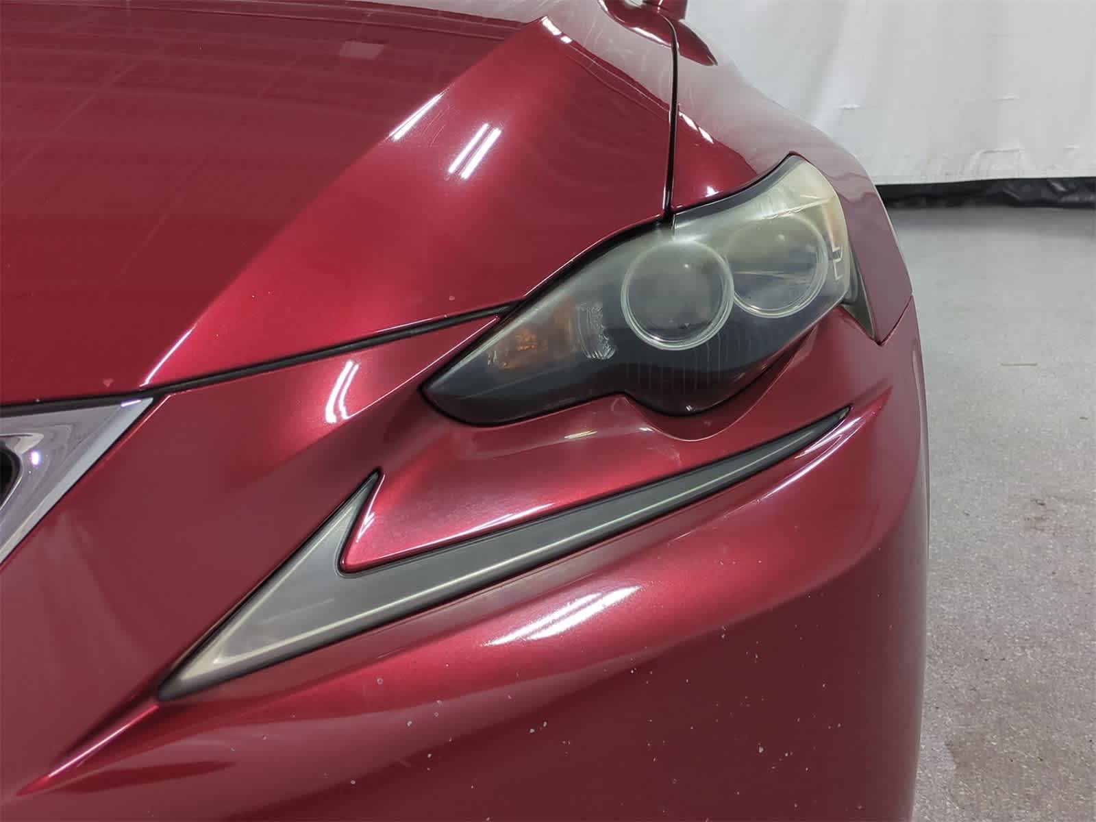Thumbnail: 2014 Lexus IS - 11