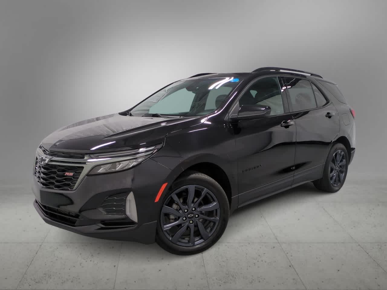 Thumbnail: 2022 Chevrolet Equinox - 1