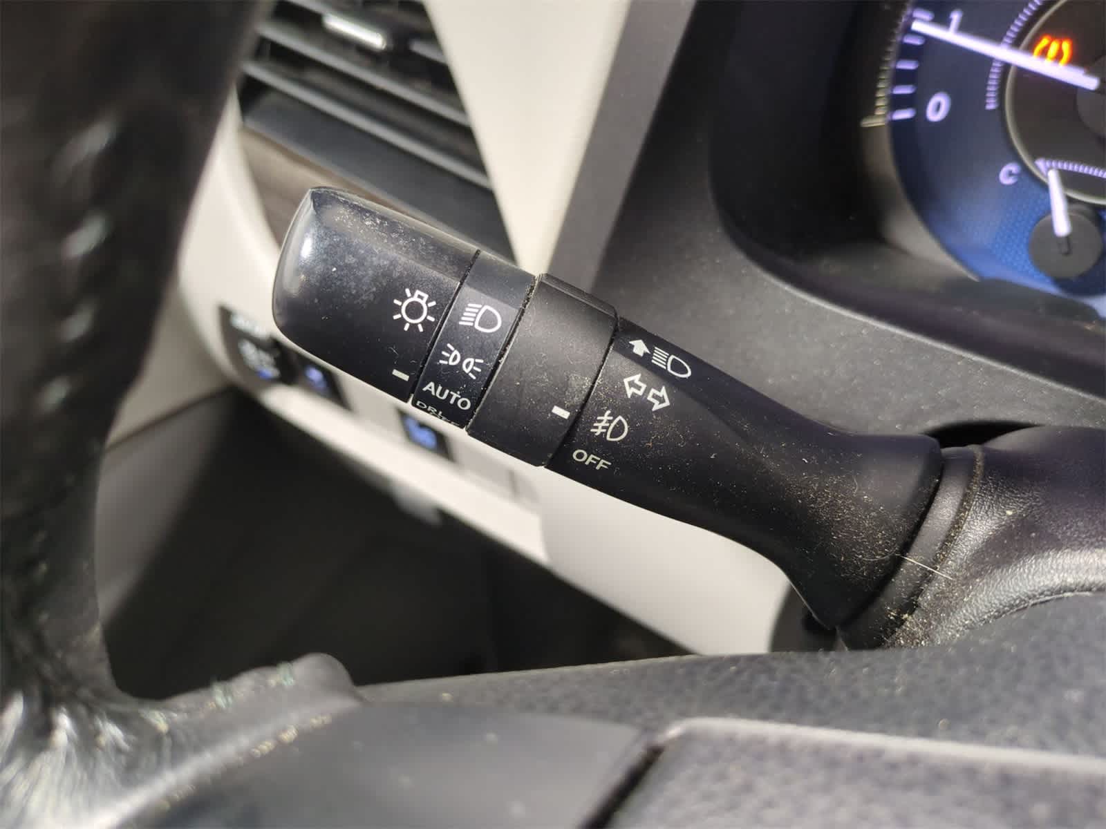 Thumbnail: 2016 Toyota Sienna - 29