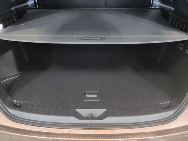 Thumbnail: 2026 Mazda CX-70 - 37