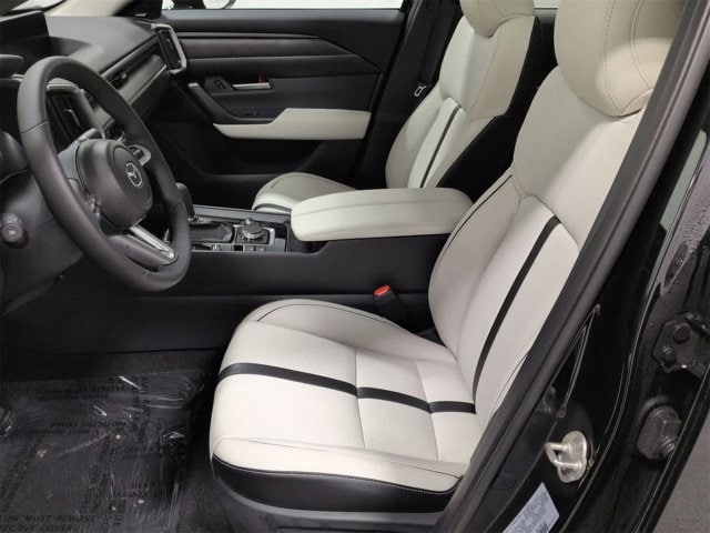 Thumbnail: 2026 Mazda CX-50 - 17