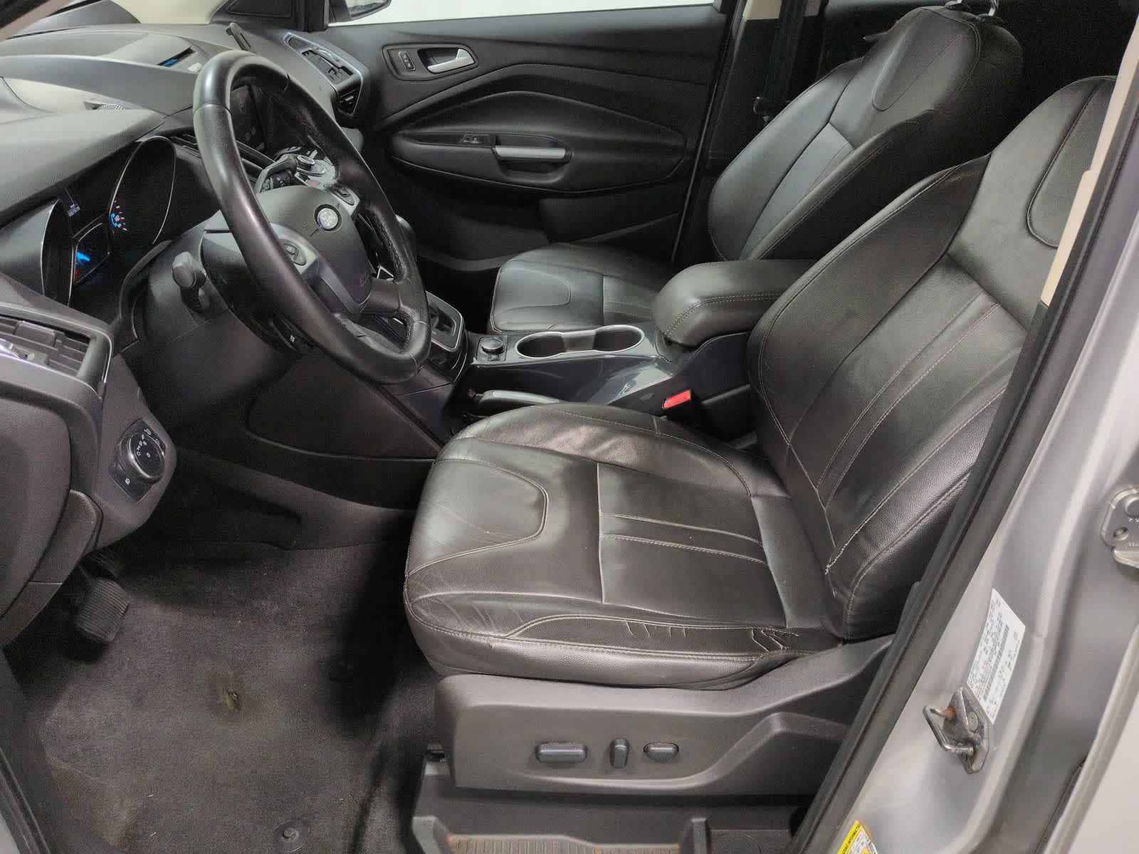 Thumbnail: 2013 Ford Escape - 17