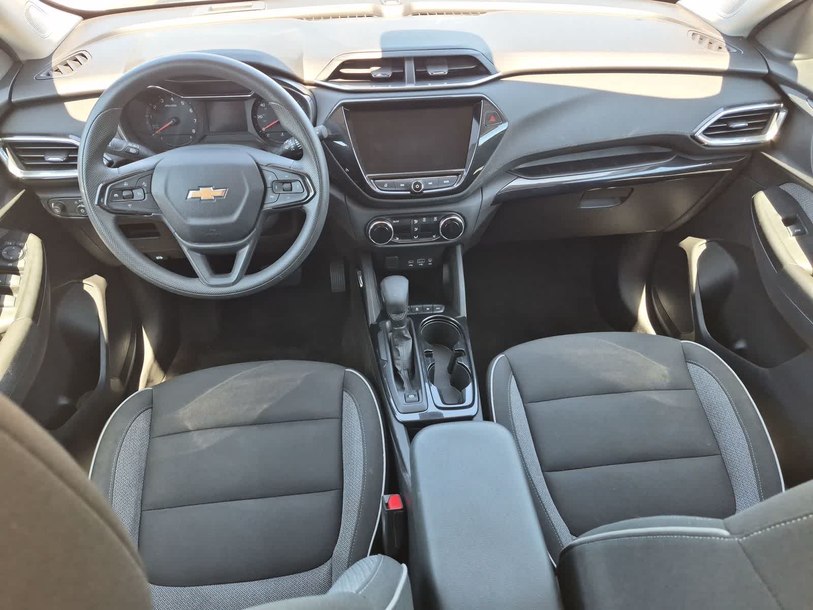 Thumbnail: 2023 Chevrolet TrailBlazer - 15