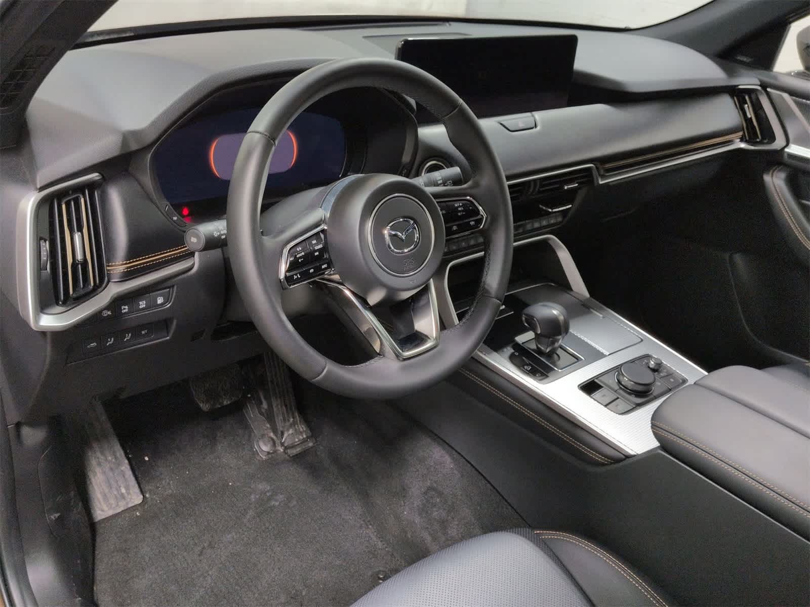 Thumbnail: 2025 Mazda CX-70 - 12