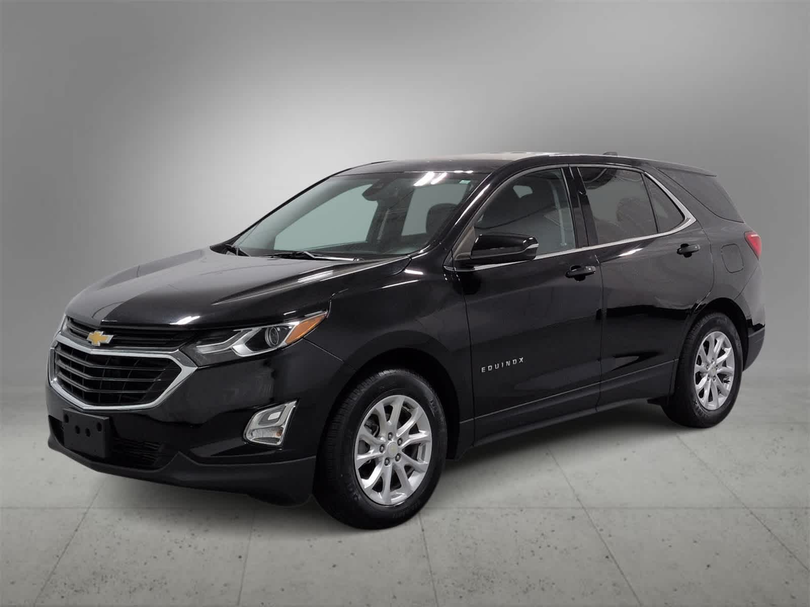 Thumbnail: 2019 Chevrolet Equinox - 4