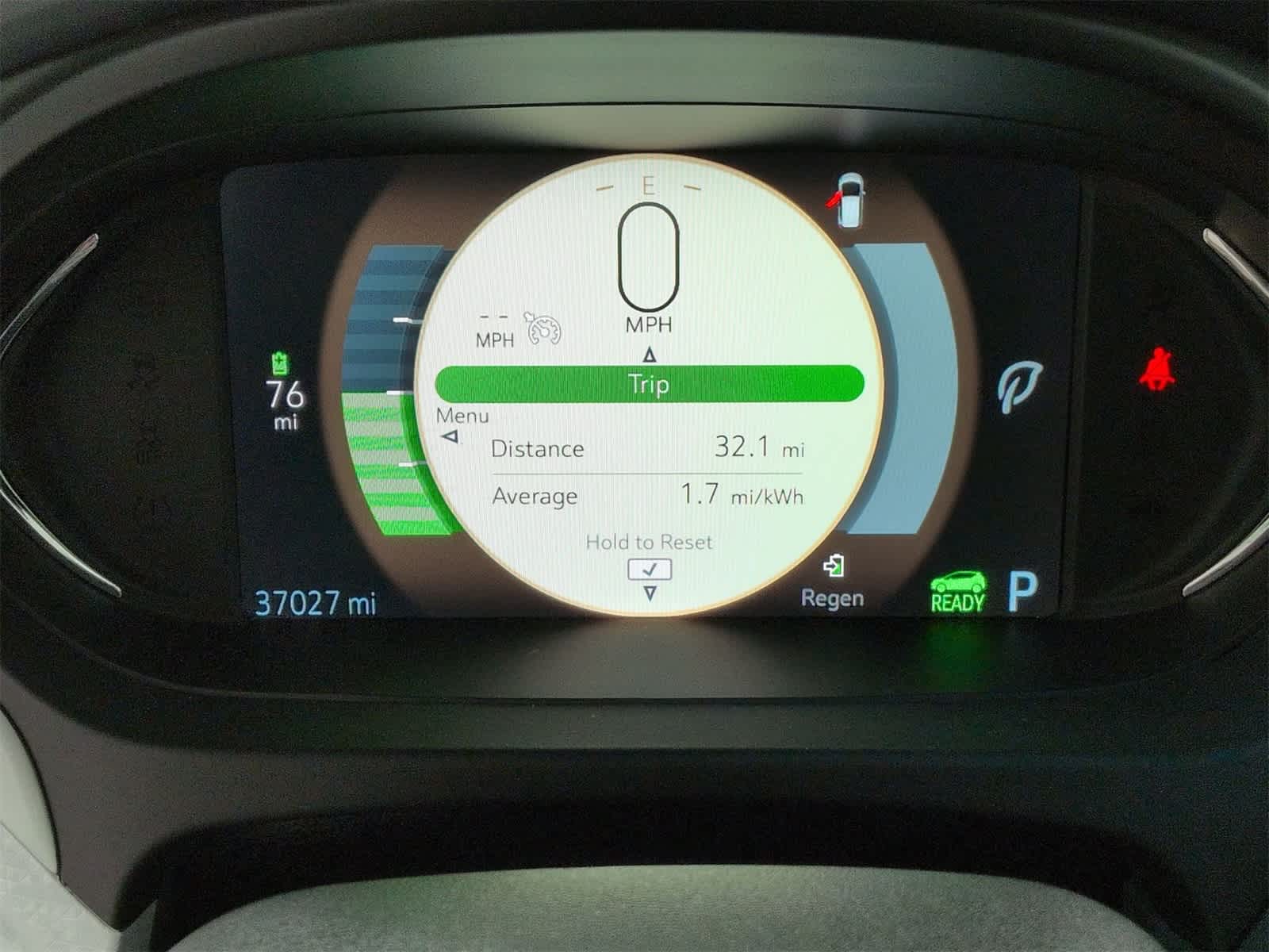 Thumbnail: 2017 Chevrolet Bolt EV - 33