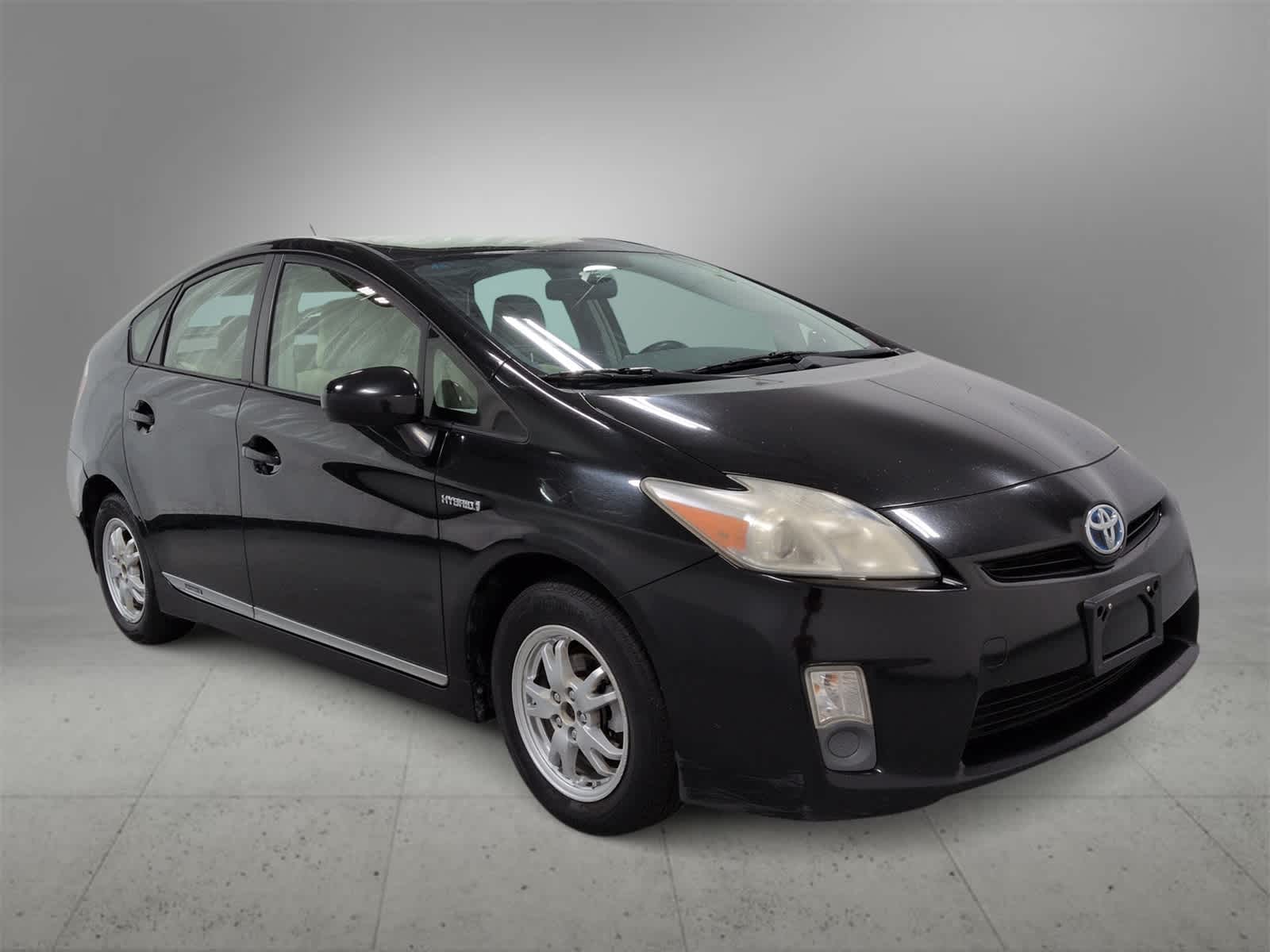 Thumbnail: 2011 Toyota Prius - 2