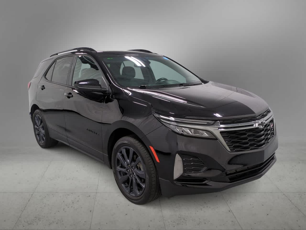 Thumbnail: 2022 Chevrolet Equinox - 2