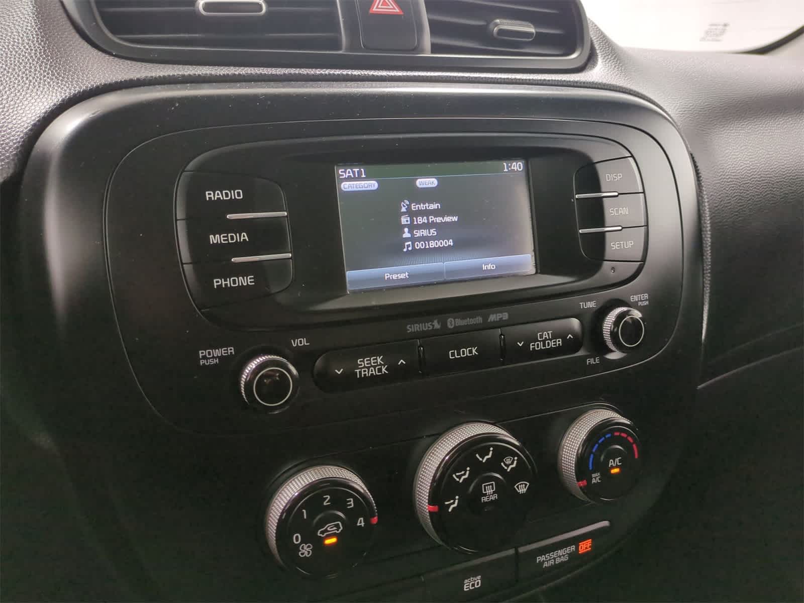 Thumbnail: 2016 Kia Soul - 28