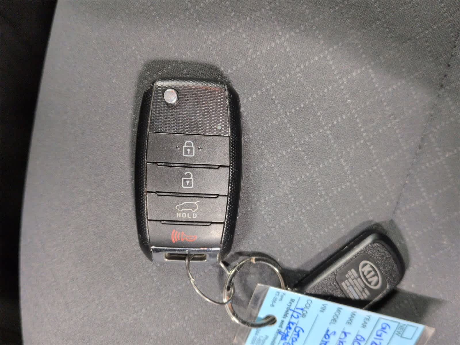 Thumbnail: 2016 Kia Sorento - 35