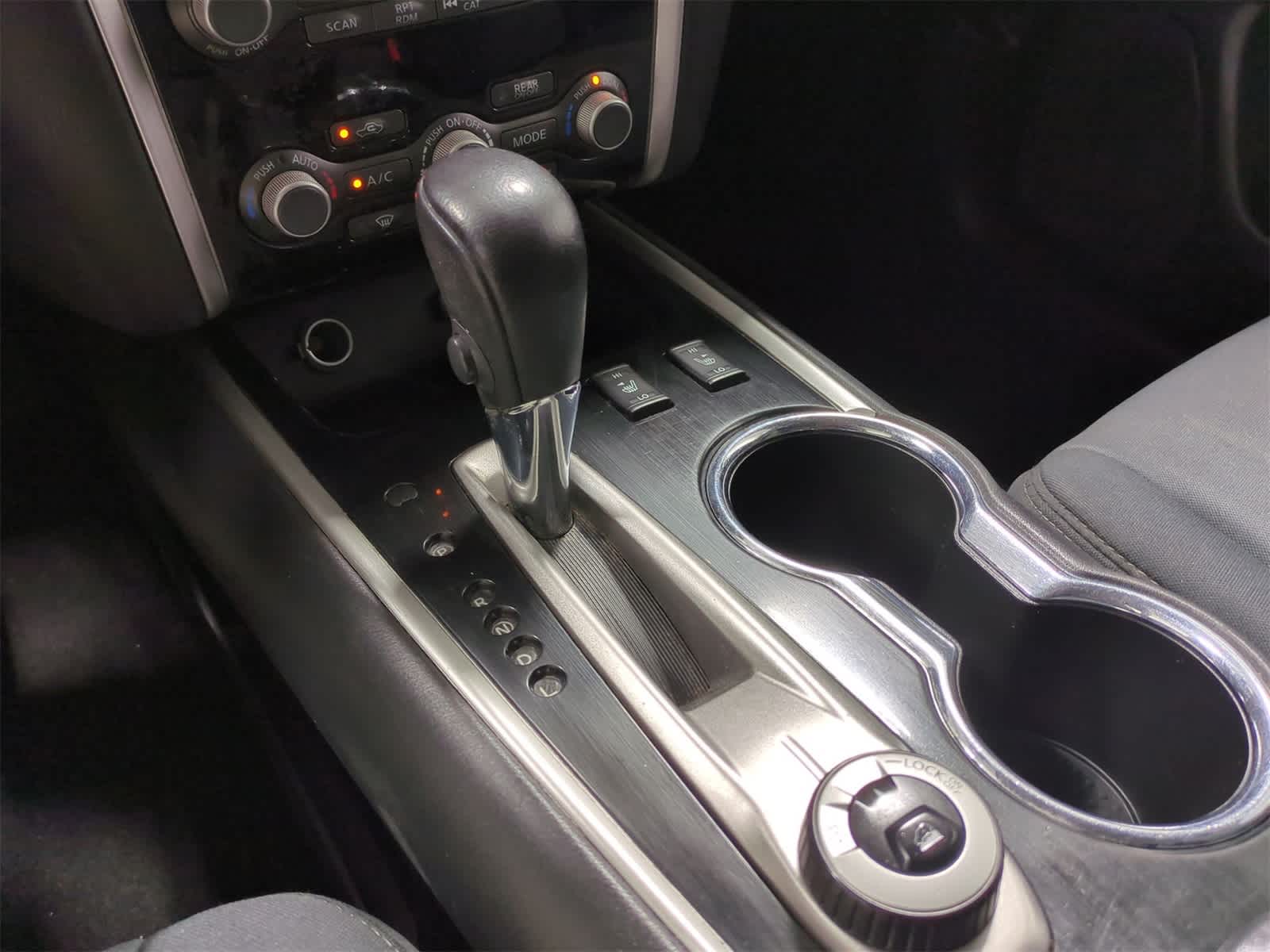 Thumbnail: 2017 Nissan Pathfinder - 31