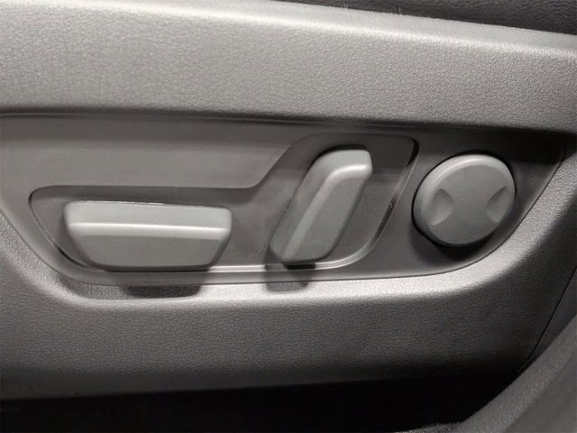 Thumbnail: 2026 Mazda CX-70 - 18