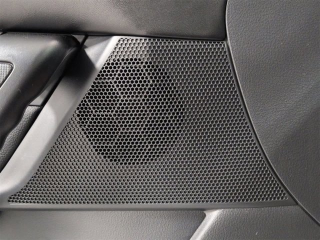 Thumbnail: 2025 Mazda CX-50 - 33