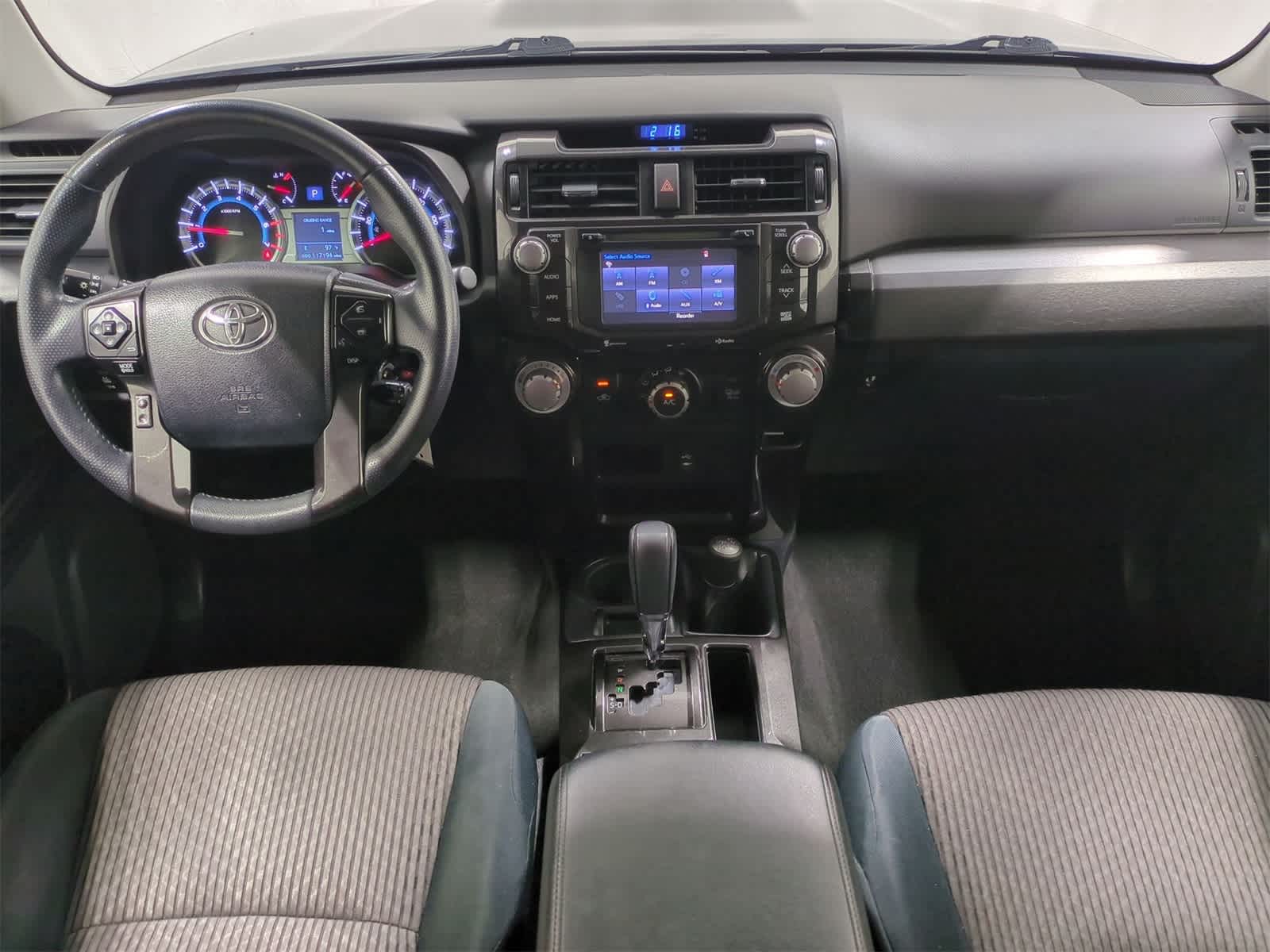 Thumbnail: 2015 Toyota 4Runner - 16