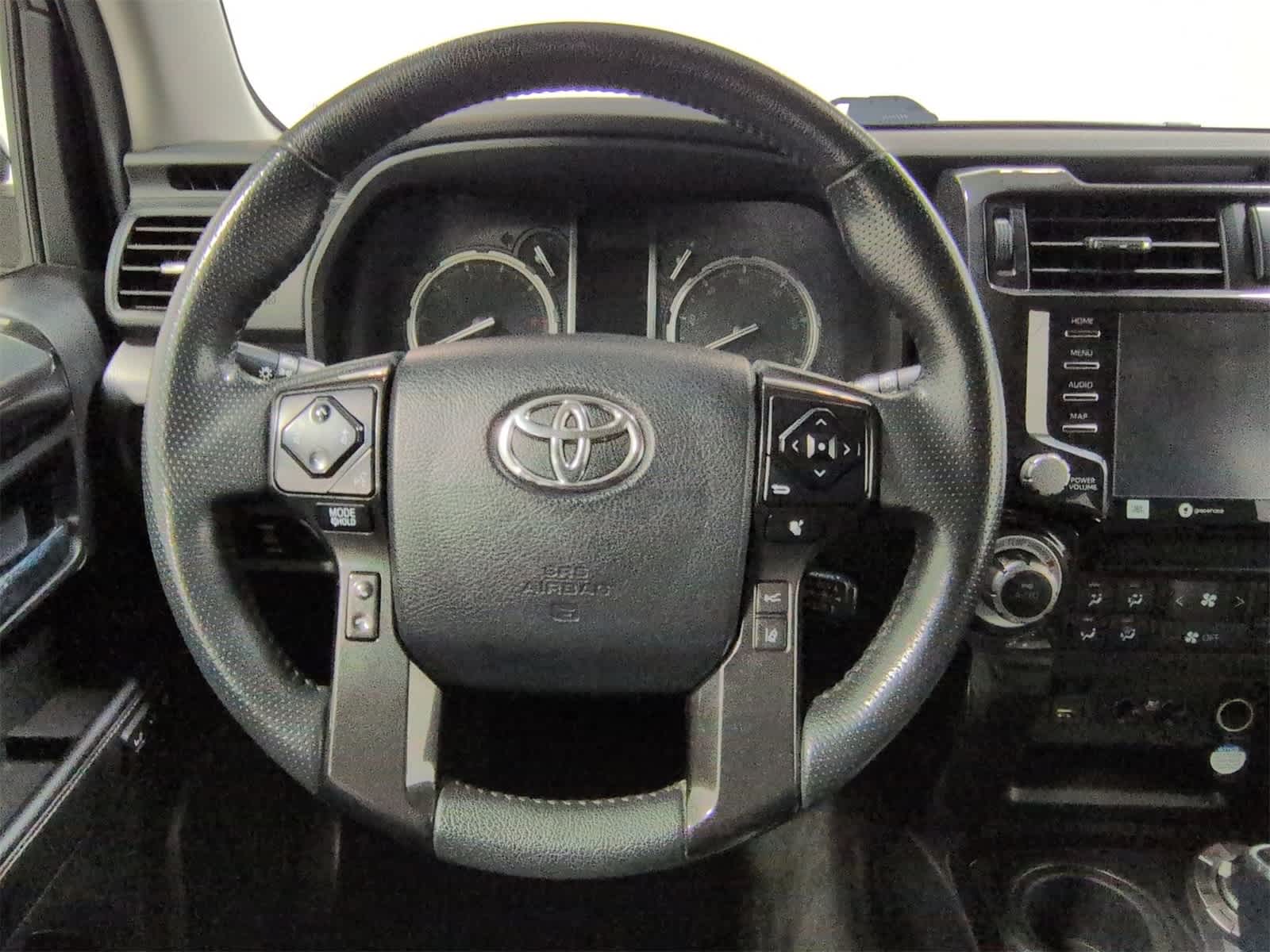 Thumbnail: 2021 Toyota 4Runner - 25