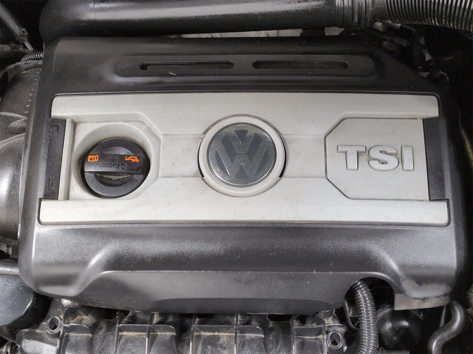 Thumbnail: 2013 Volkswagen Tiguan - 15