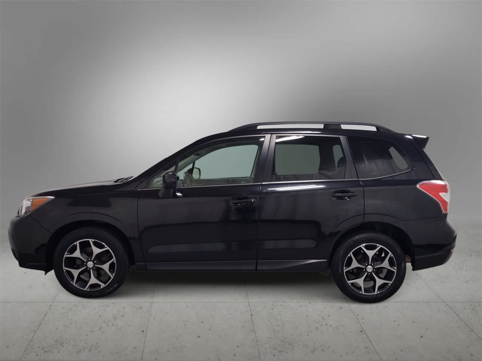 Thumbnail: 2015 Subaru Forester - 5