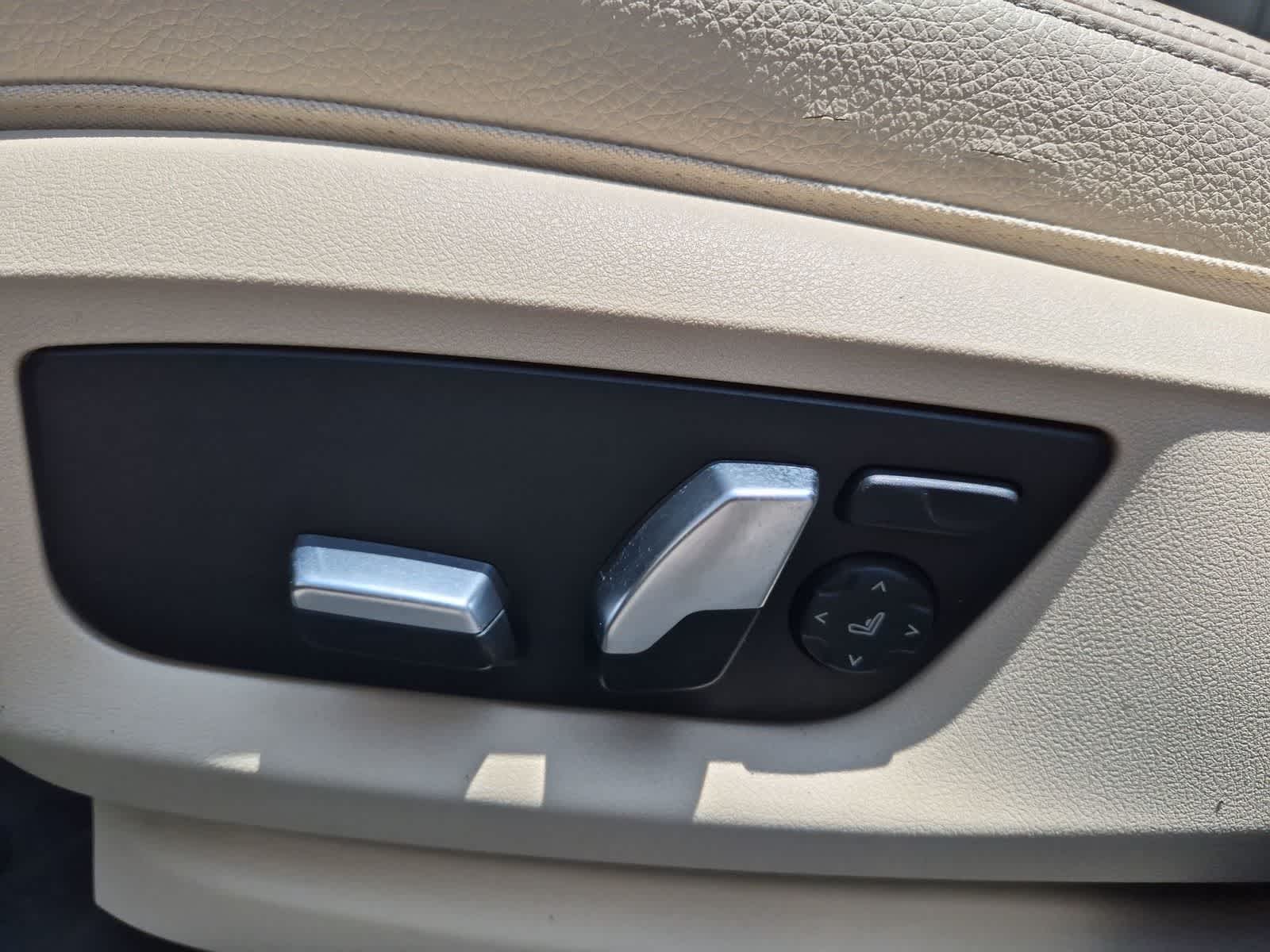 Thumbnail: 2017 BMW 5 Series - 17