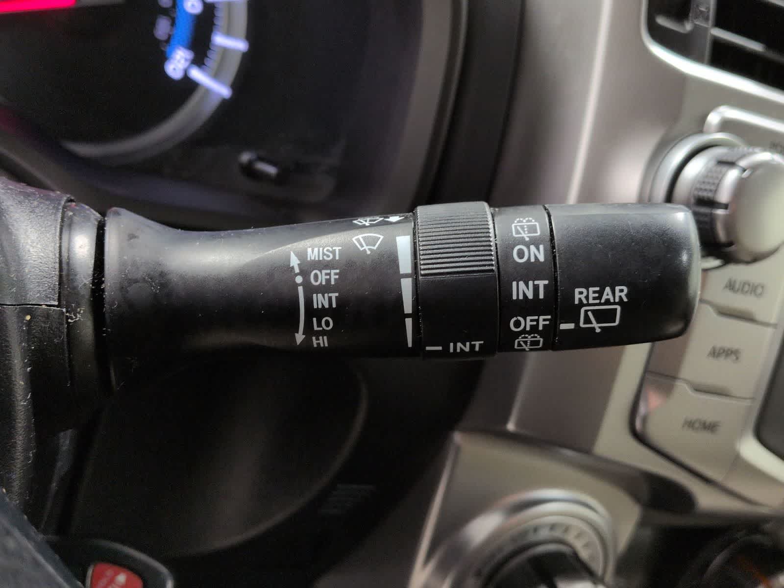 Thumbnail: 2015 Toyota 4Runner - 26