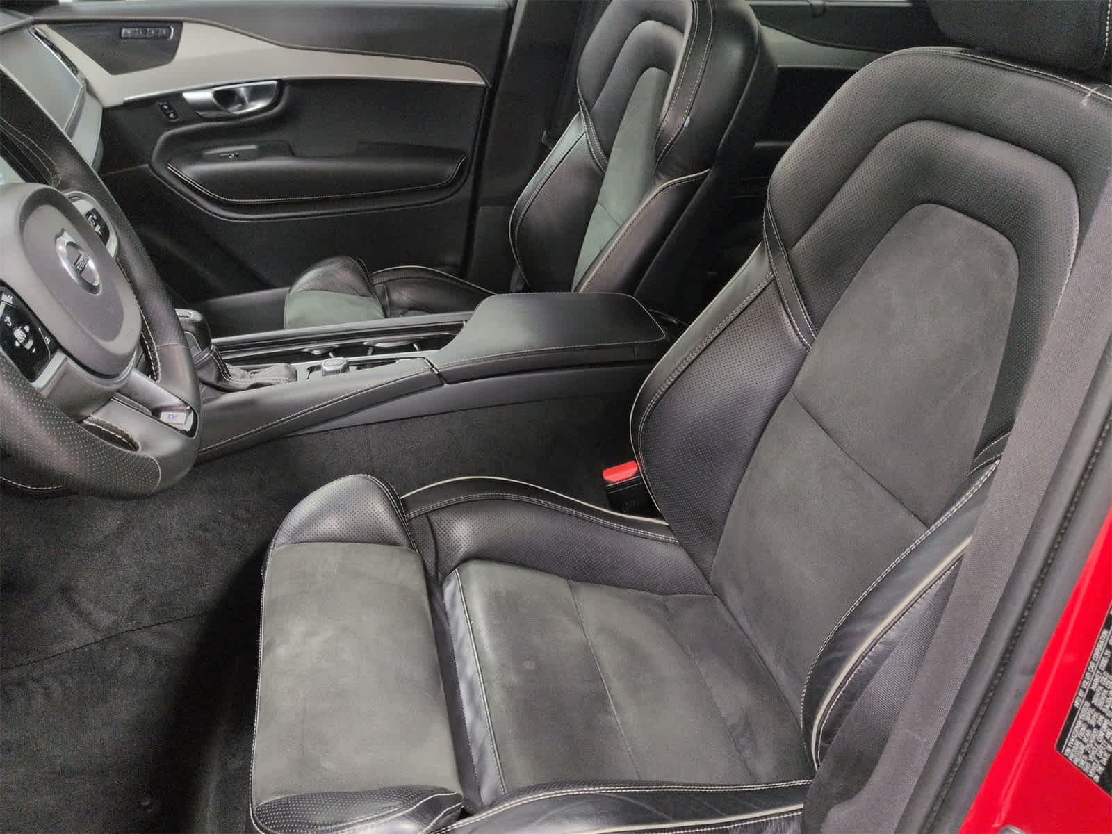 Thumbnail: 2019 Volvo XC90 - 2