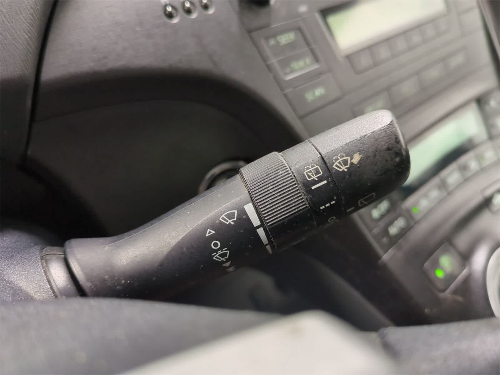 Thumbnail: 2010 Toyota Prius - 26