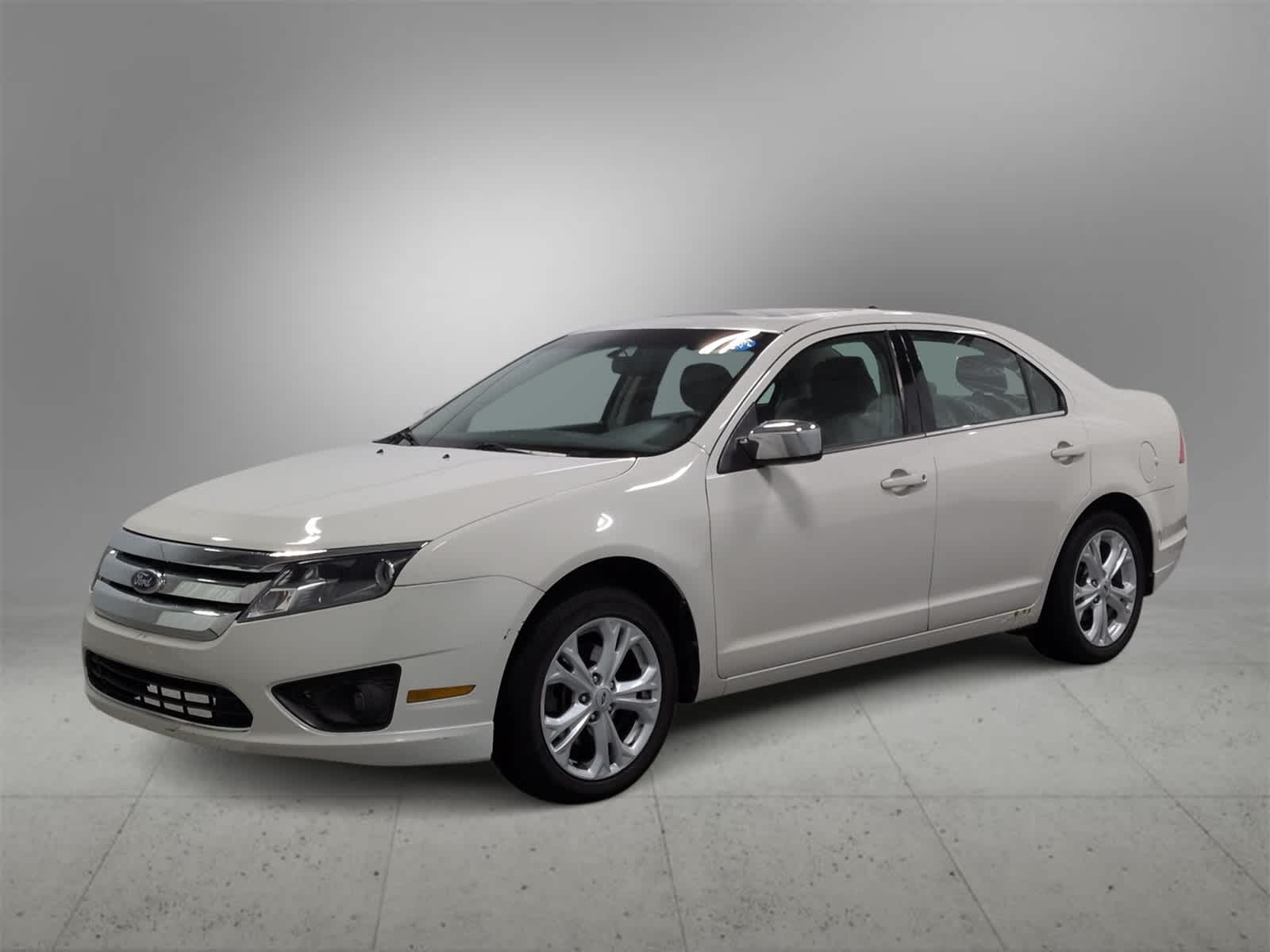 Thumbnail: 2012 Ford Fusion - 4