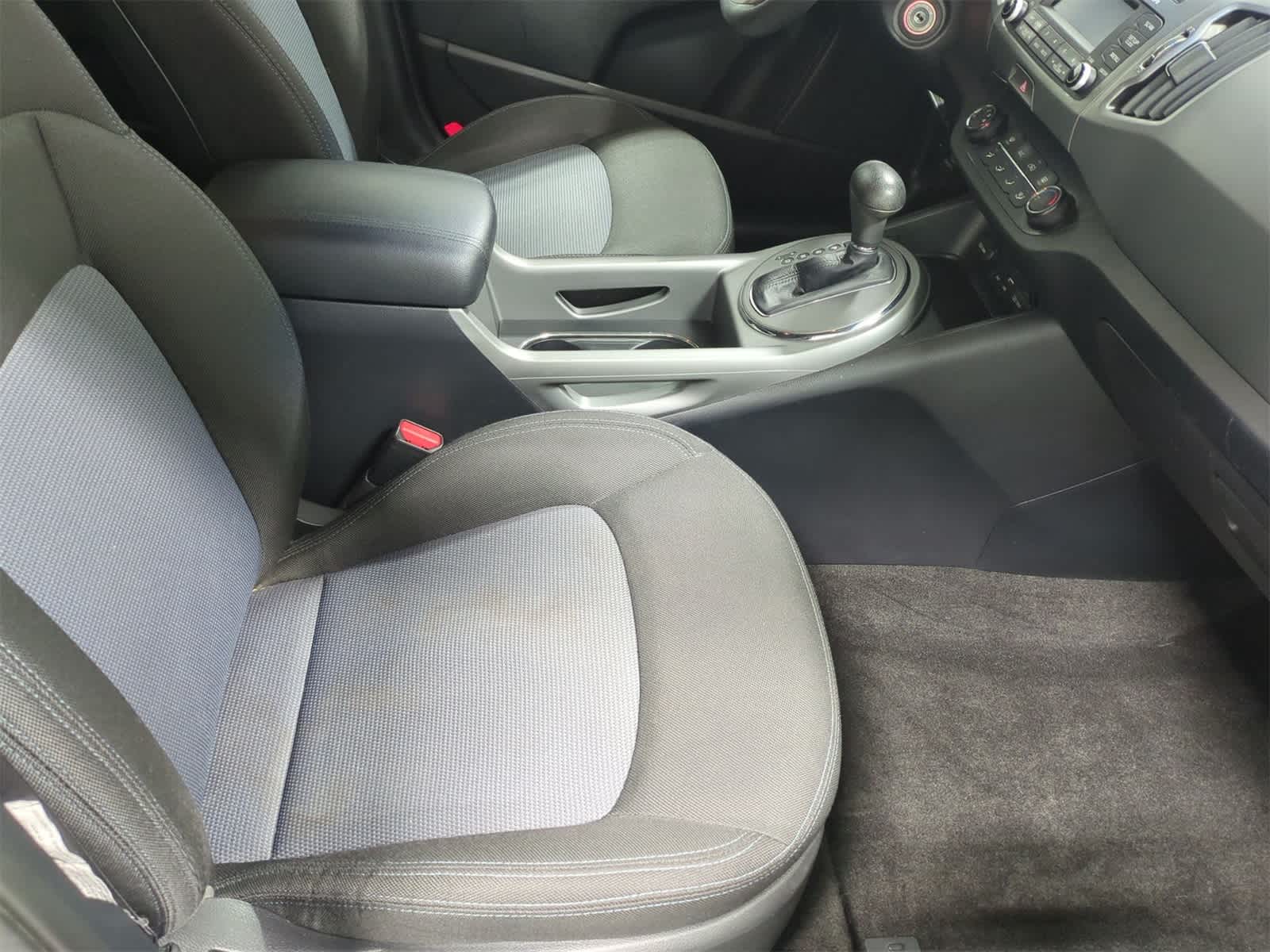 Thumbnail: 2015 Kia Sportage - 22