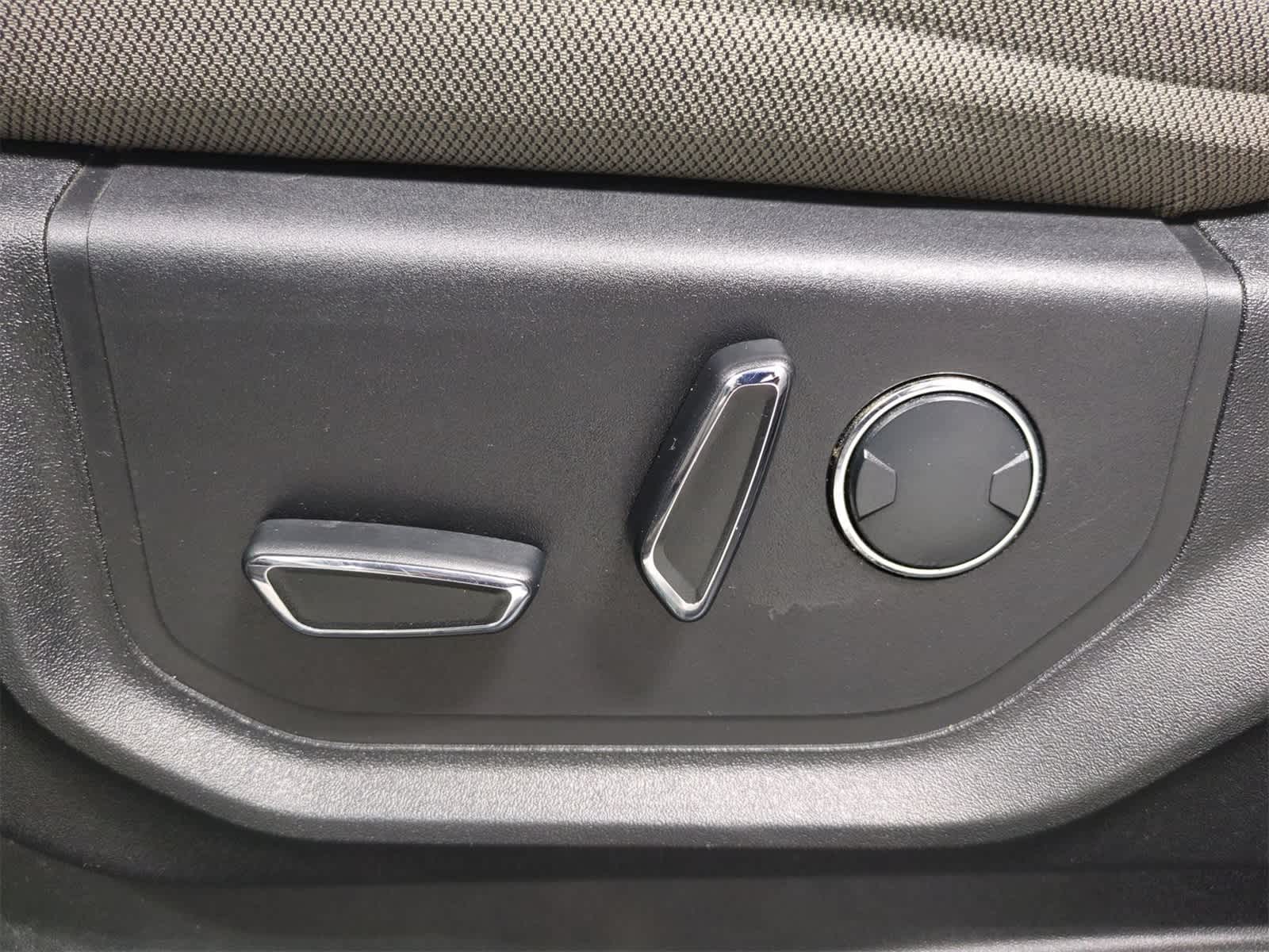 Thumbnail: 2016 Ford F-150 - 18