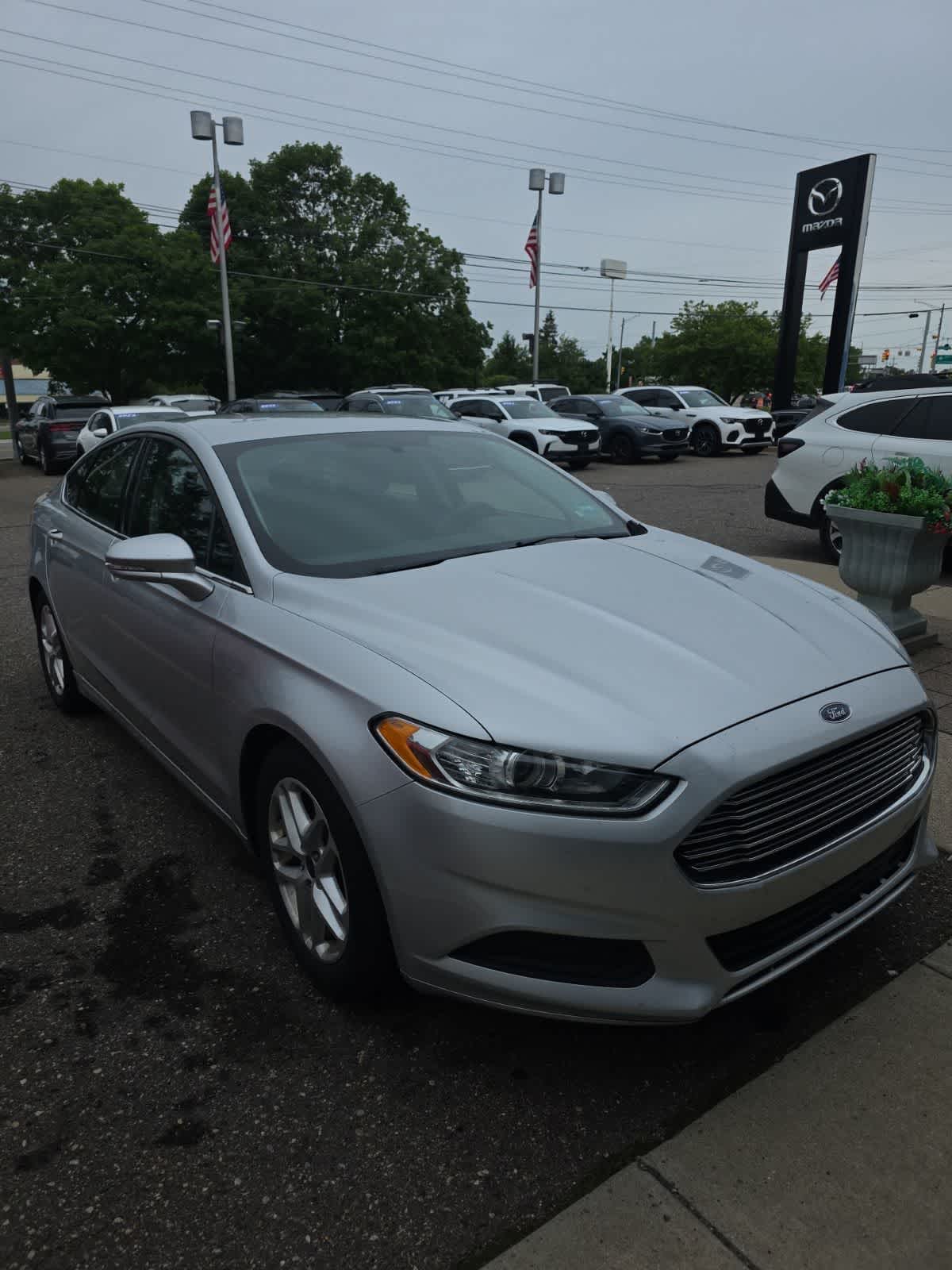 2016 Ford Fusion SE -
                  Farmington Hills, MI