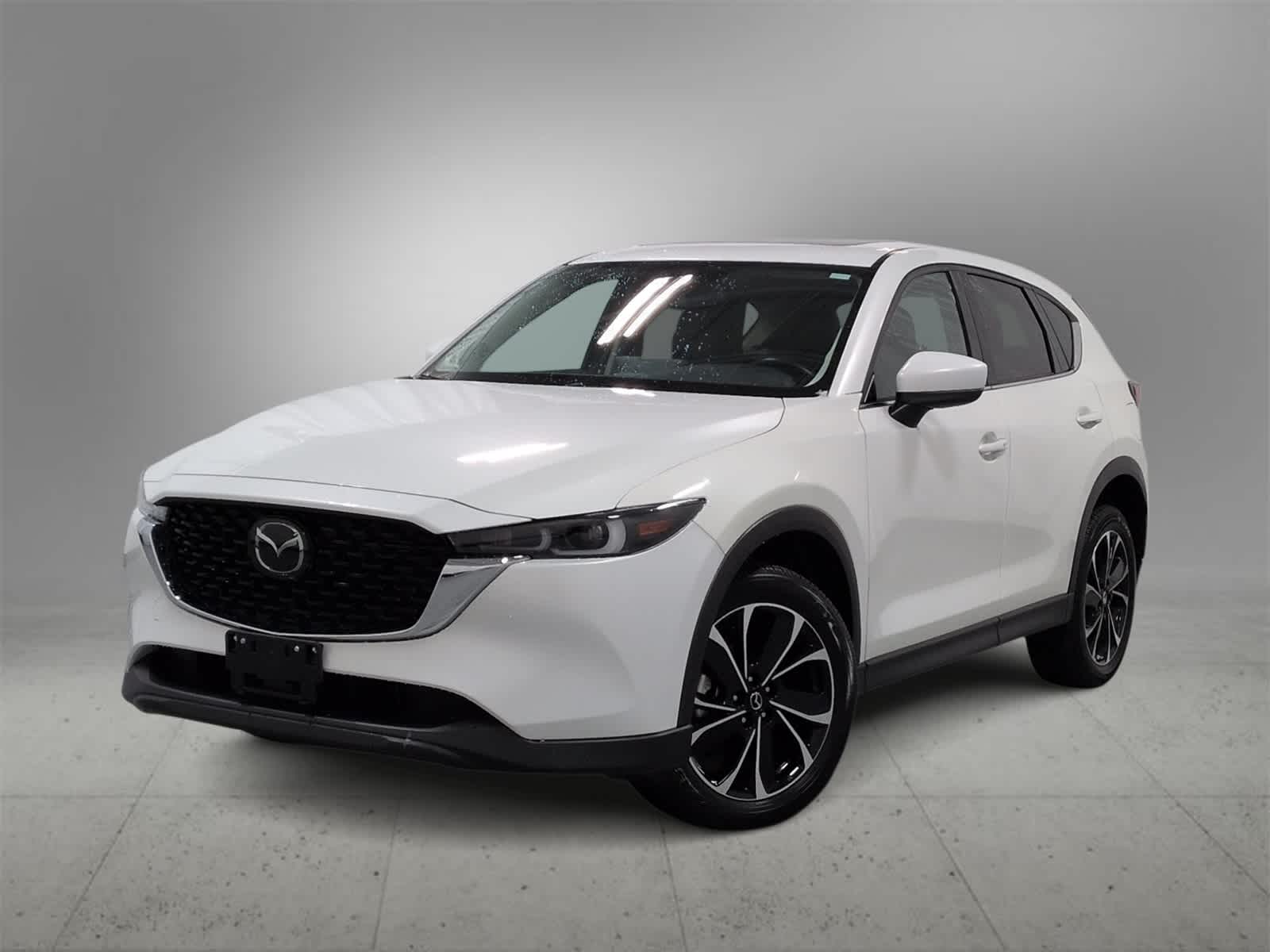 2023 Mazda CX-5 S Premium package's photo