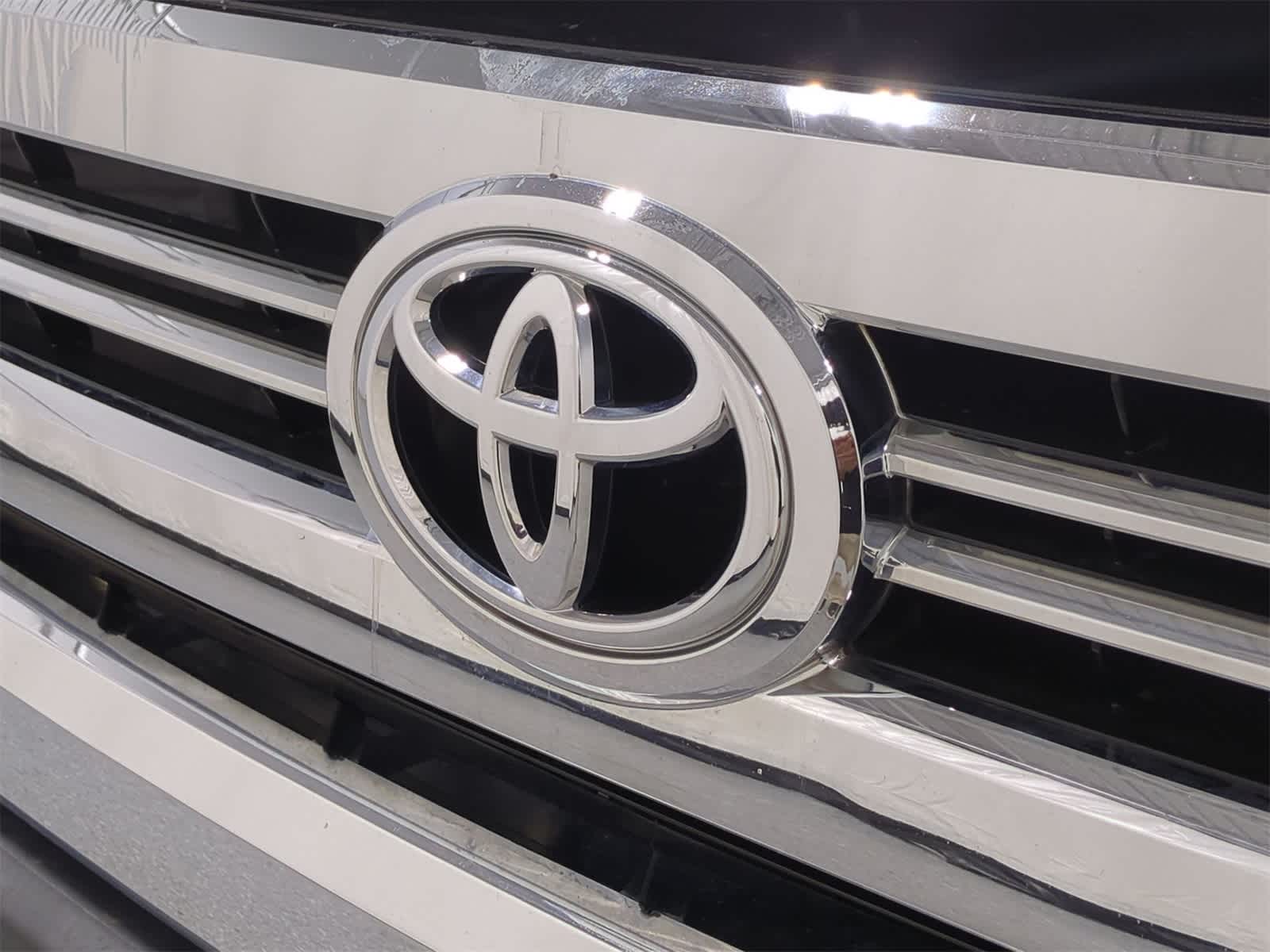 2016 Toyota Tundra SR5 12