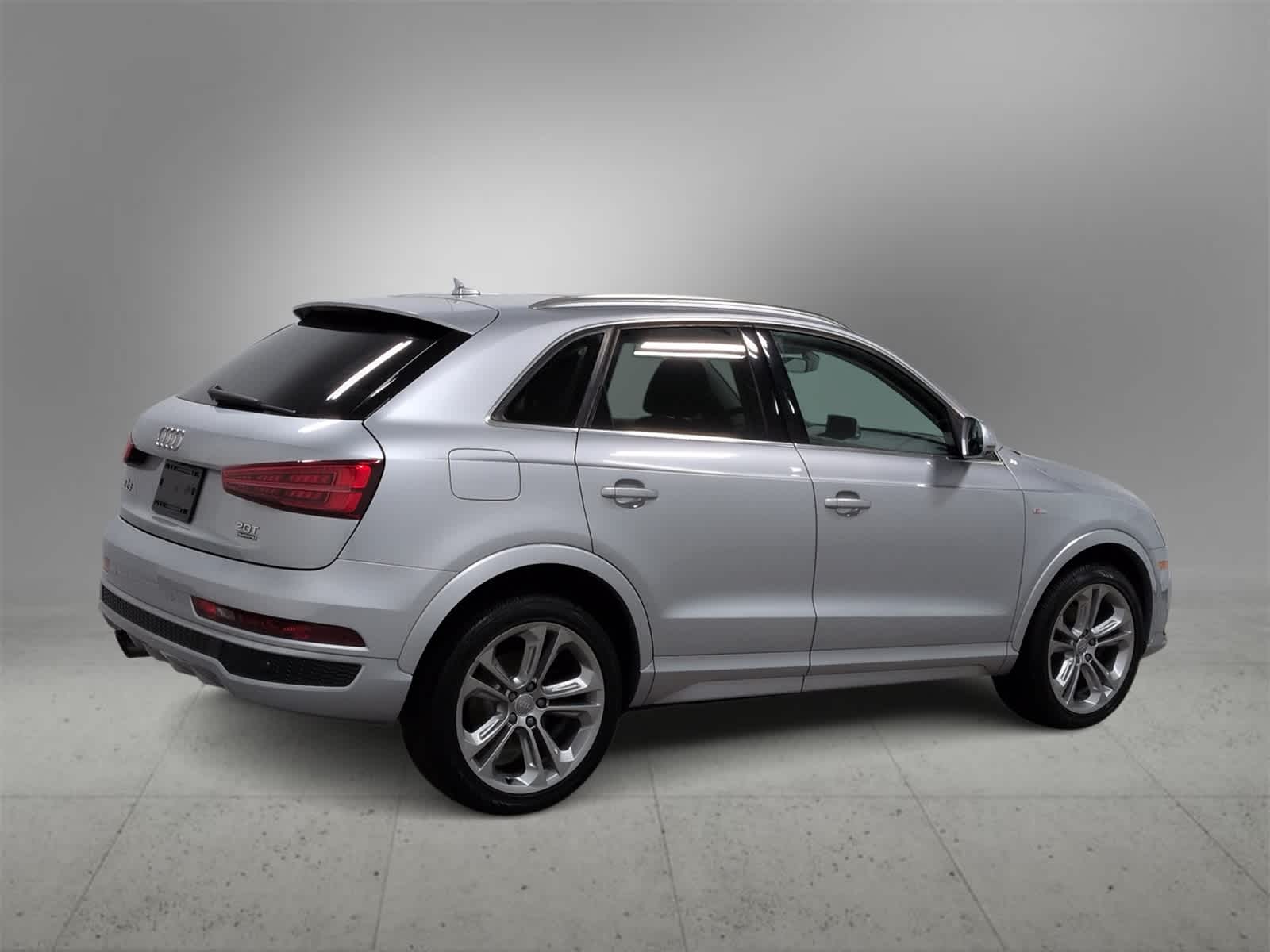 Thumbnail: 2016 Audi Q3 - 8
