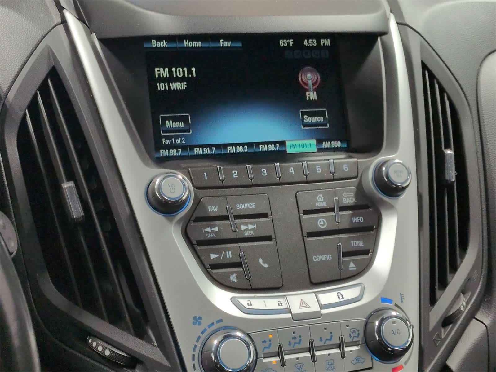 Thumbnail: 2014 Chevrolet Equinox - 28