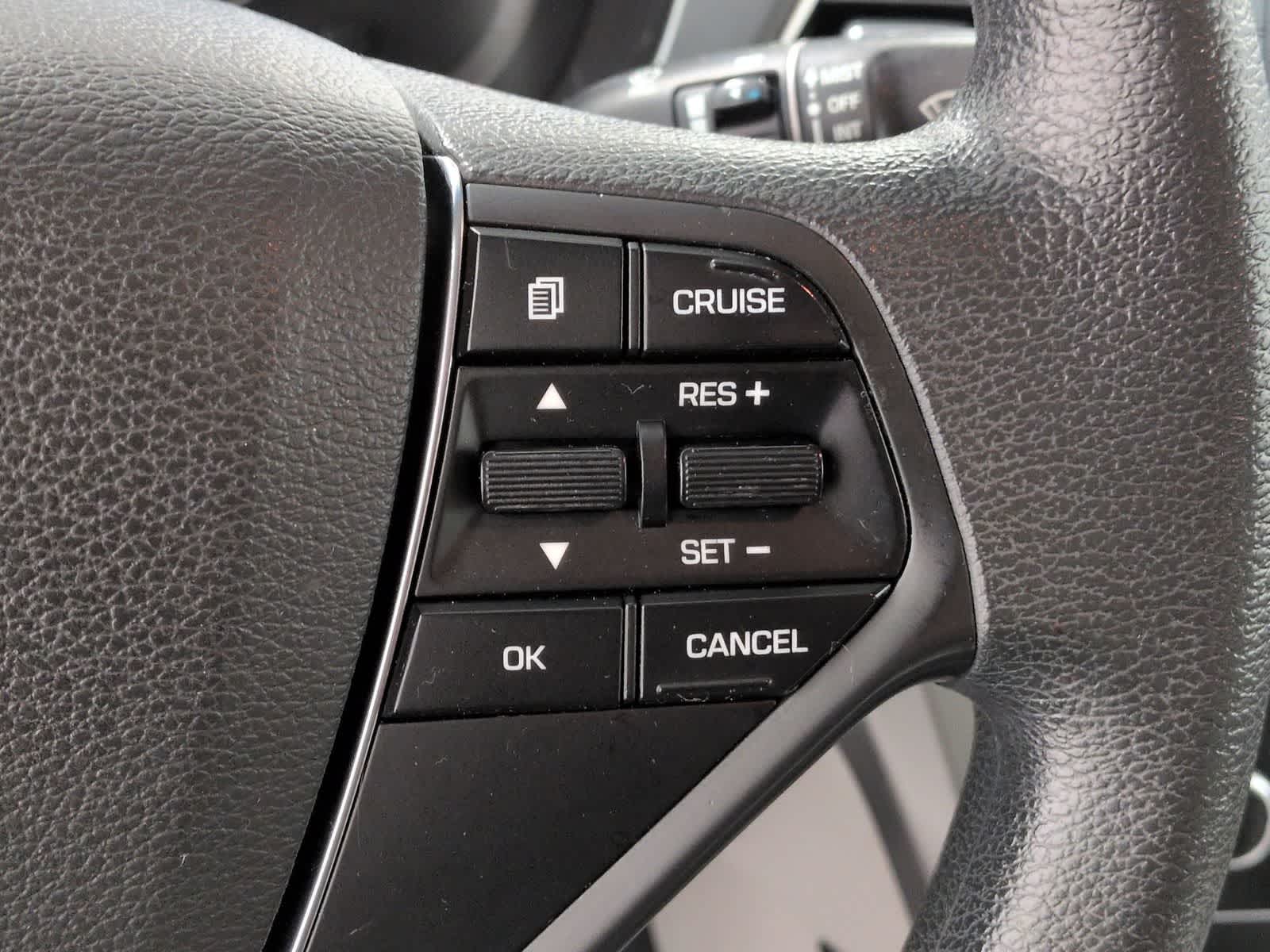 Thumbnail: 2017 Hyundai Sonata - 24