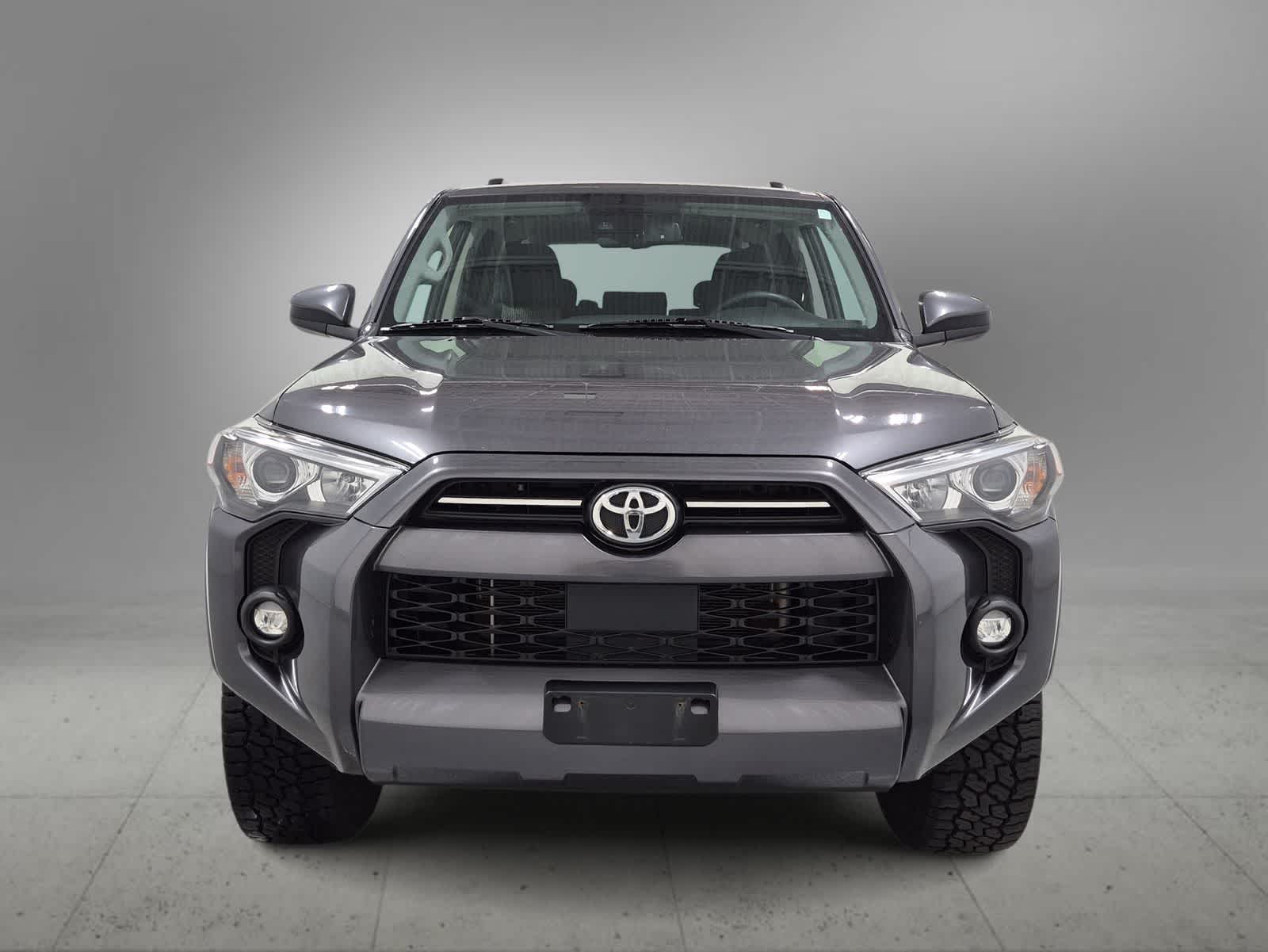 Thumbnail: 2022 Toyota 4Runner - 3