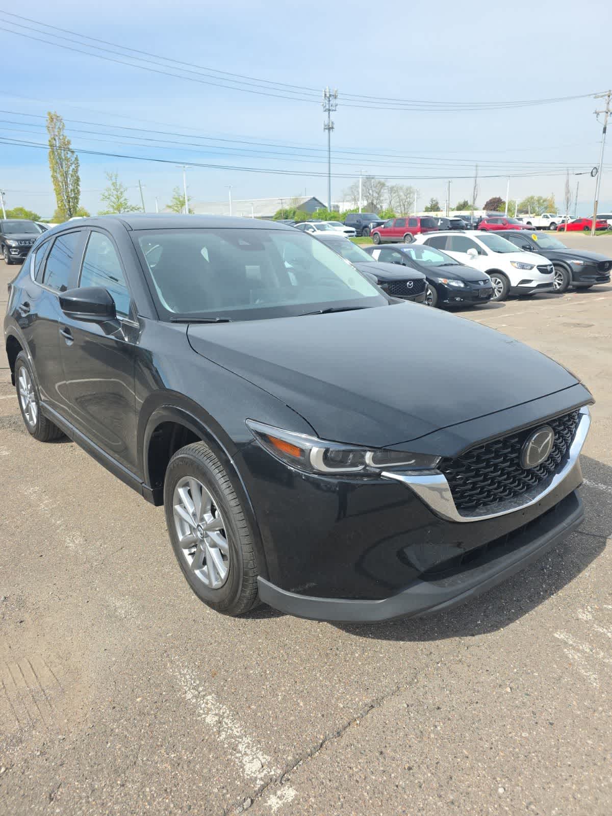 2025 Mazda CX-5 S Preferred package Auto AWD's photo