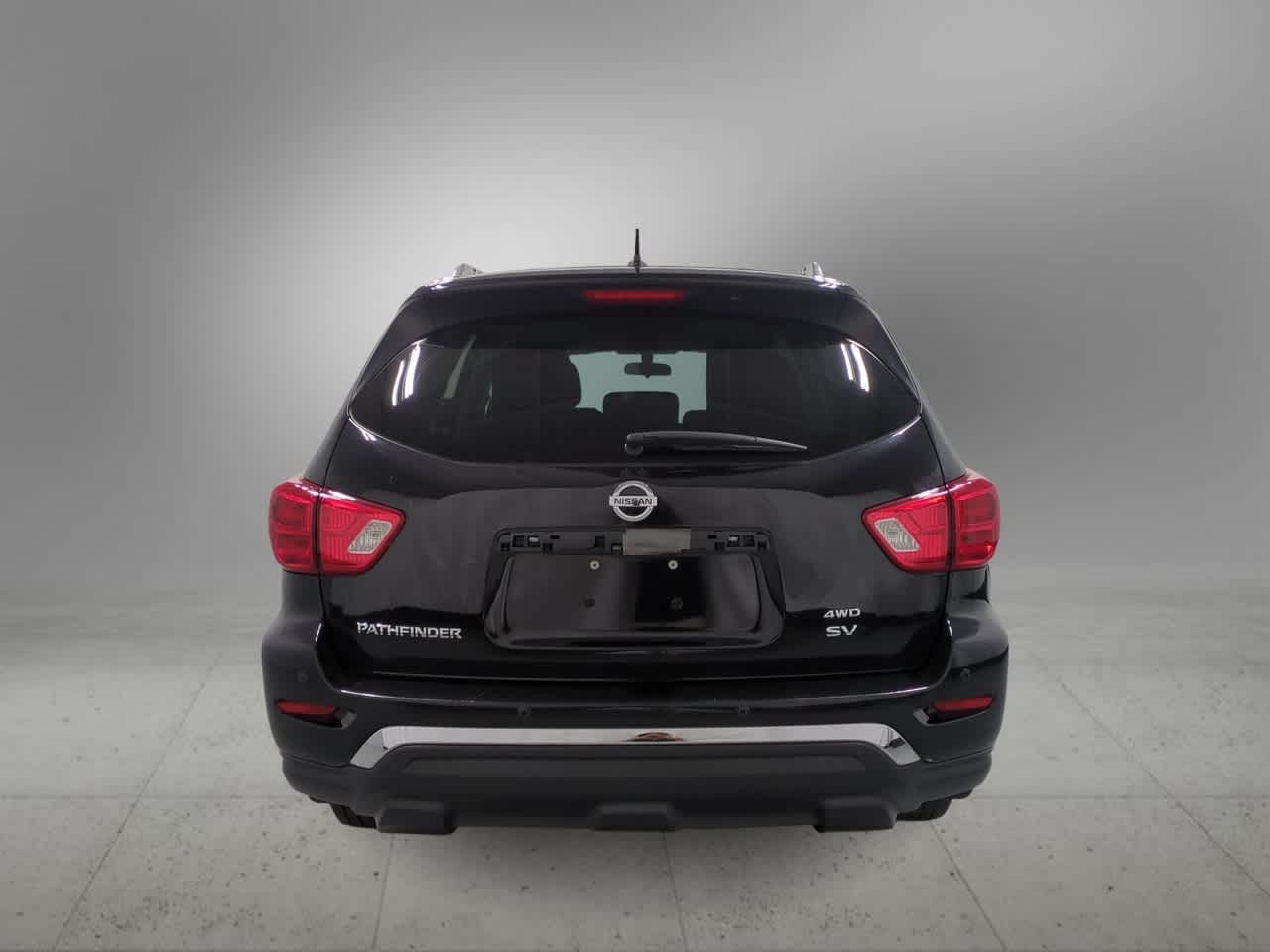 Thumbnail: 2017 Nissan Pathfinder - 7