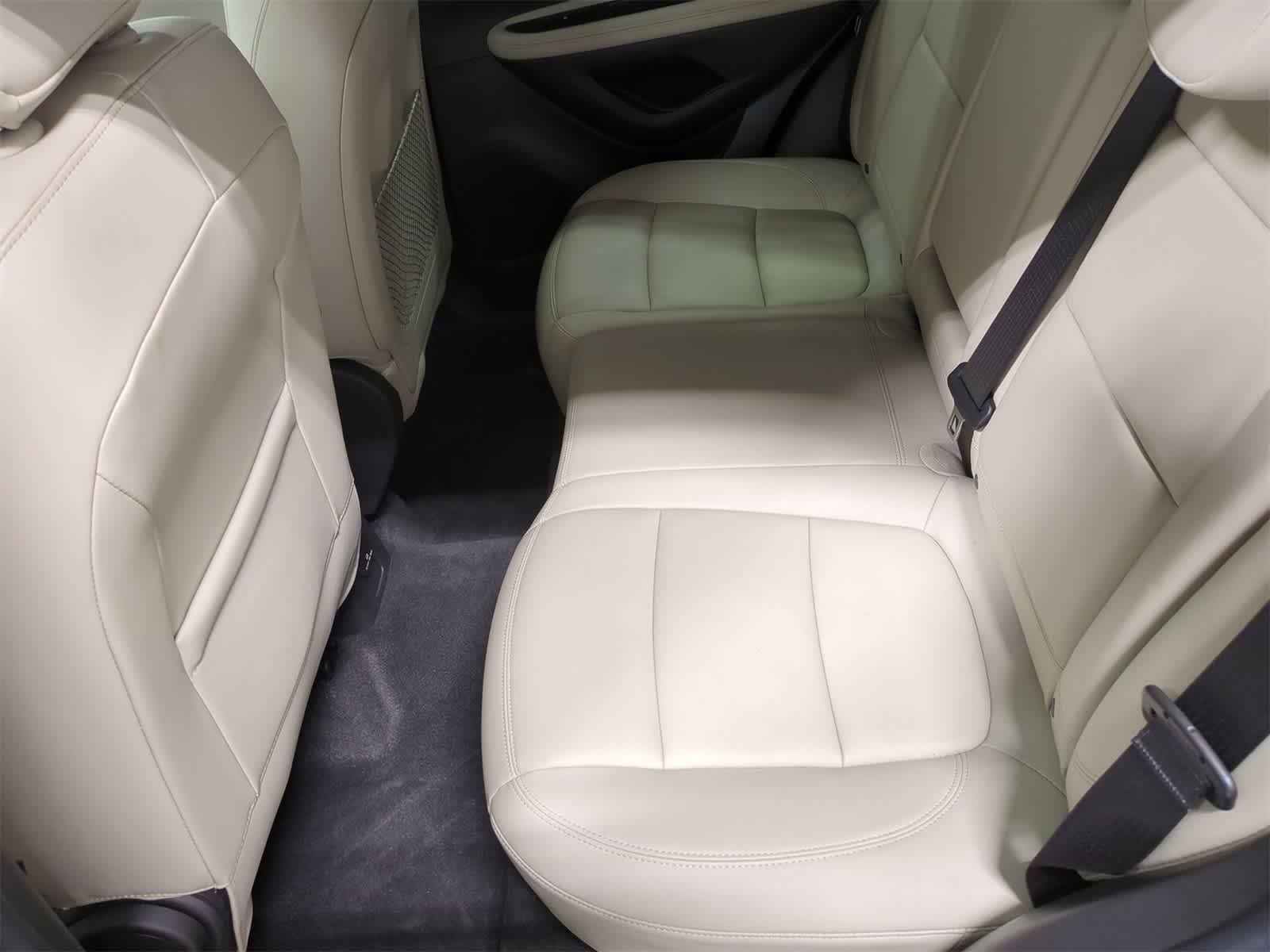 Thumbnail: 2019 Buick Encore - 21