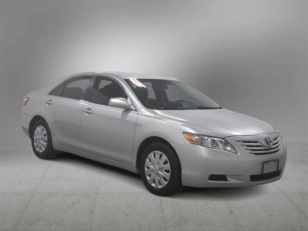 Used 2009 Toyota Camry LE Sedan