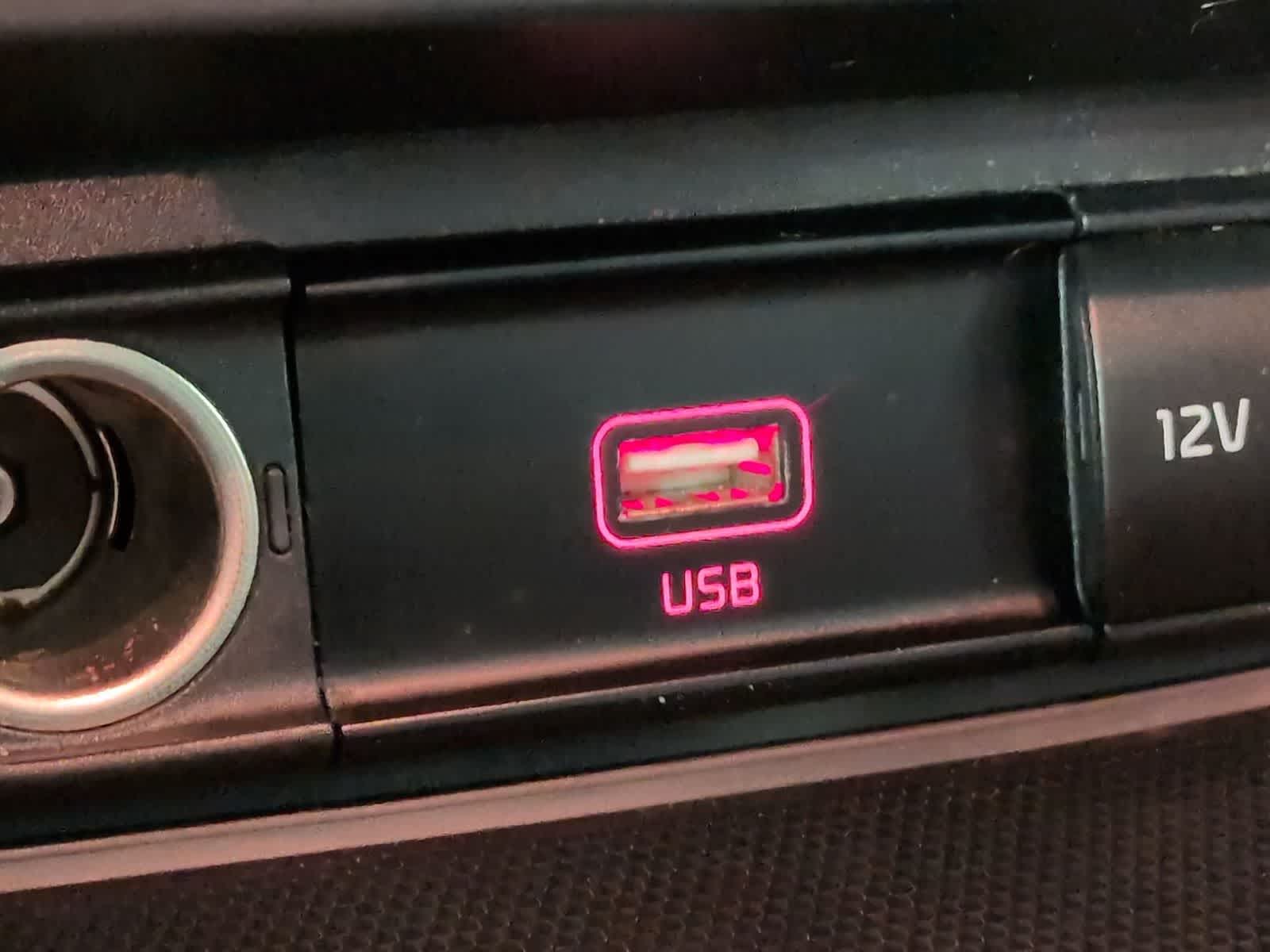 Thumbnail: 2020 Kia Soul - 30