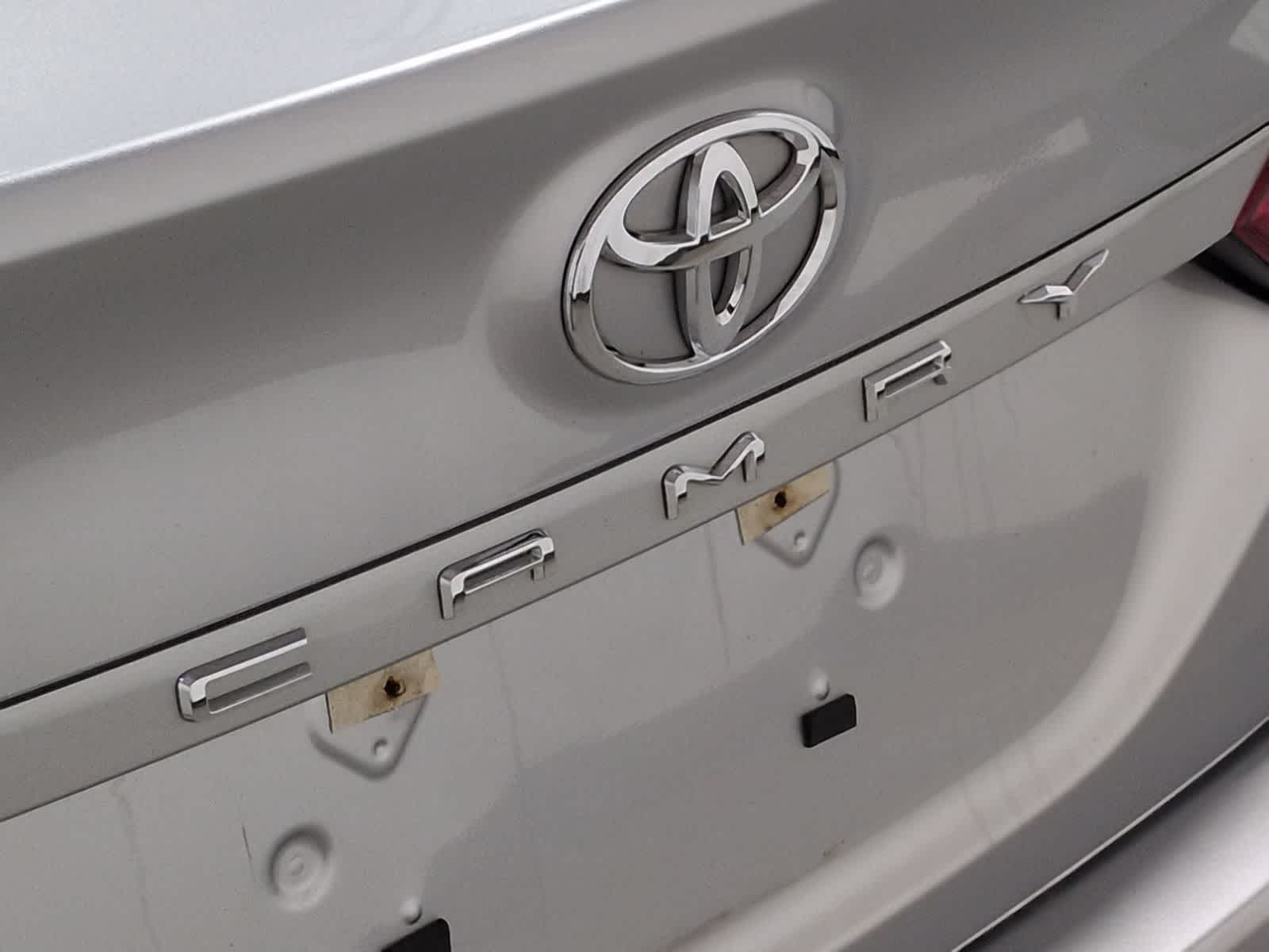 Thumbnail: 2022 Toyota Camry - 13
