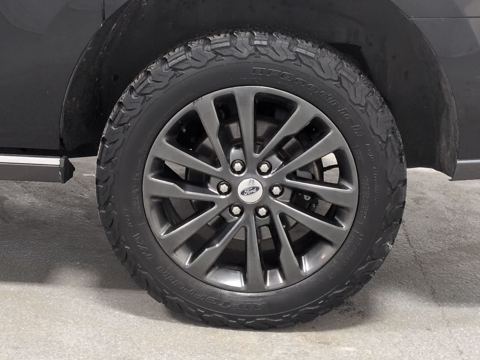 Thumbnail: 2019 Ford Expedition MAX - 14