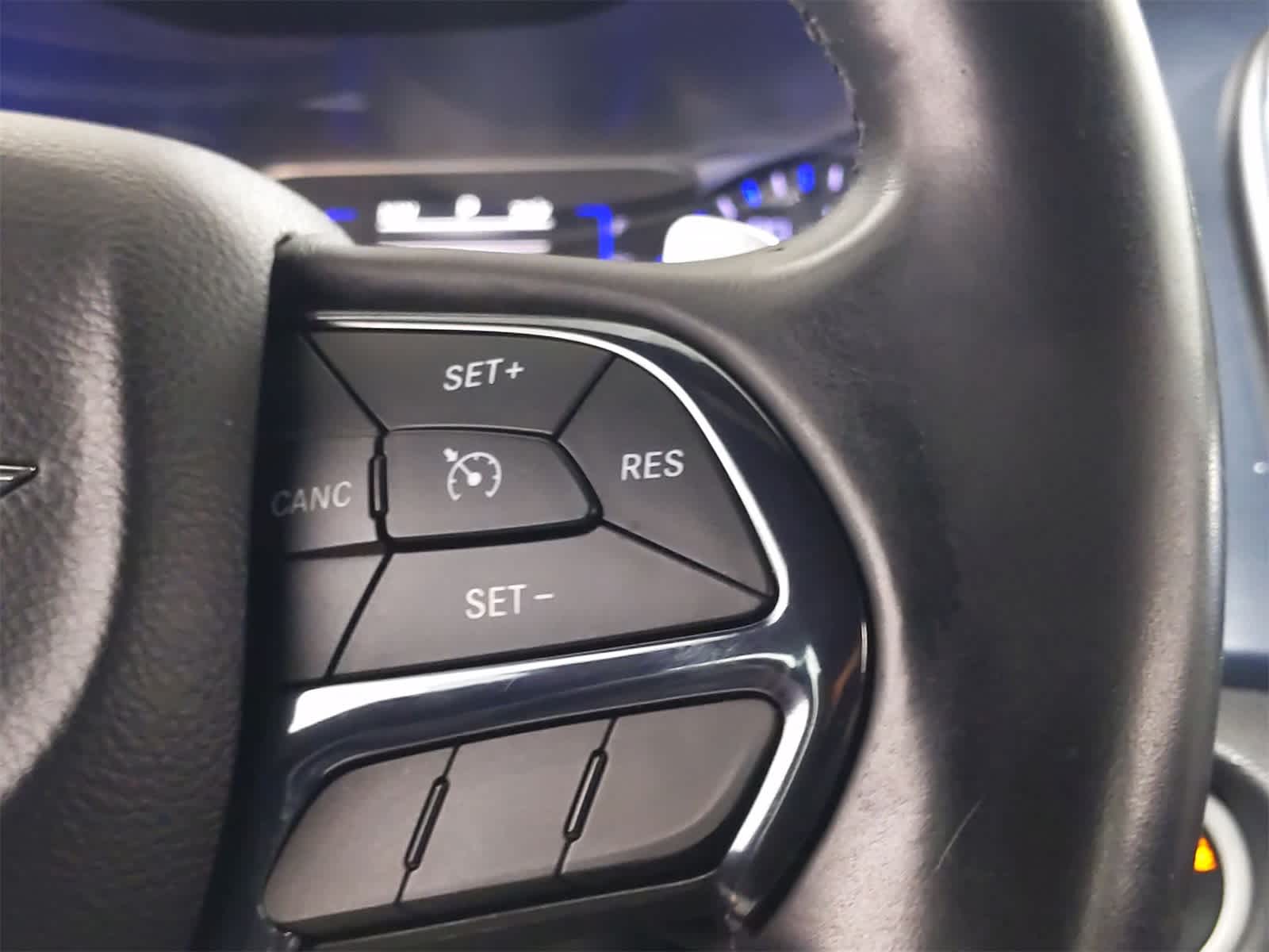 Thumbnail: 2015 Chrysler 200 - 26