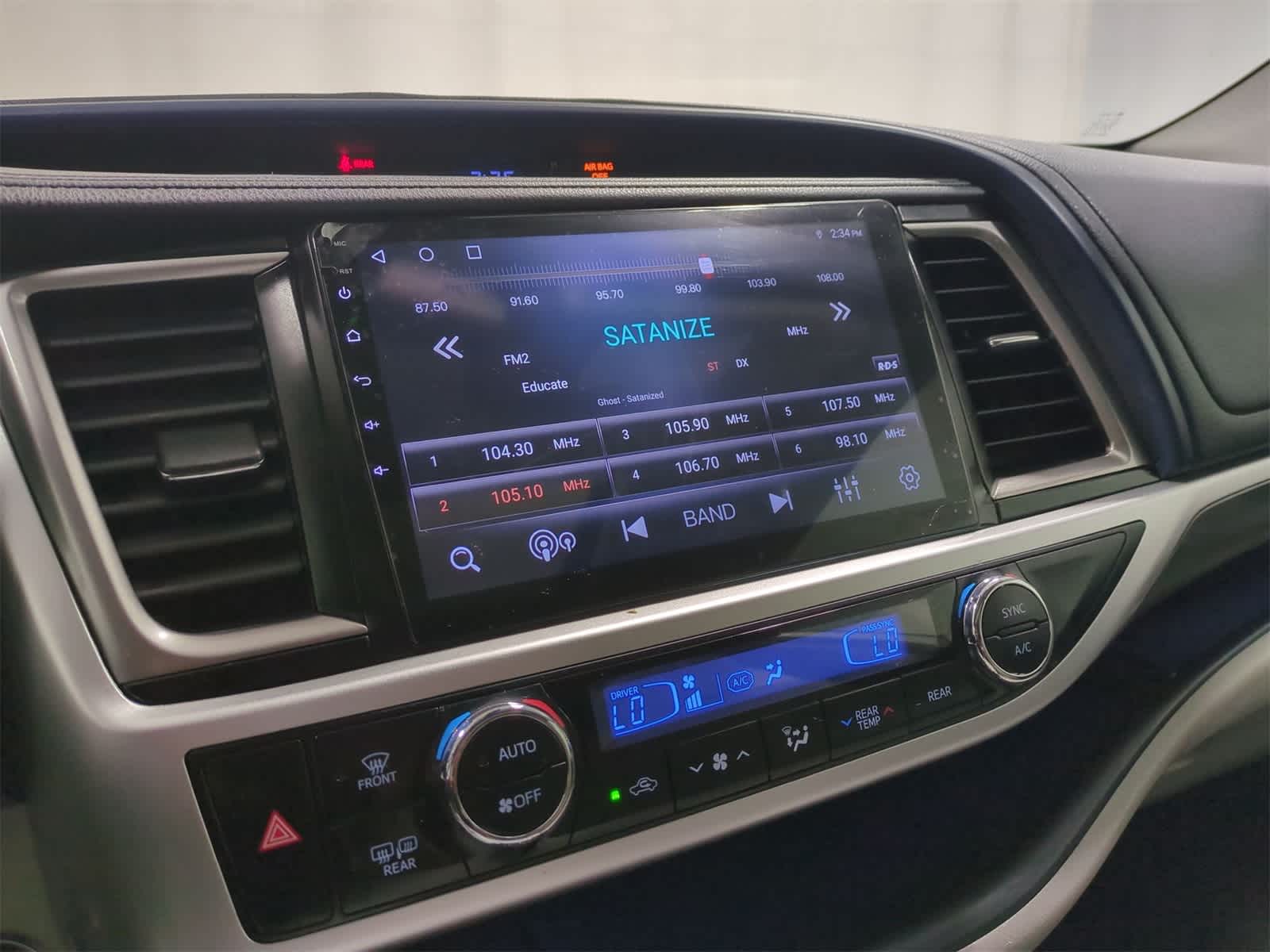 2018 Toyota Highlander Limited 30