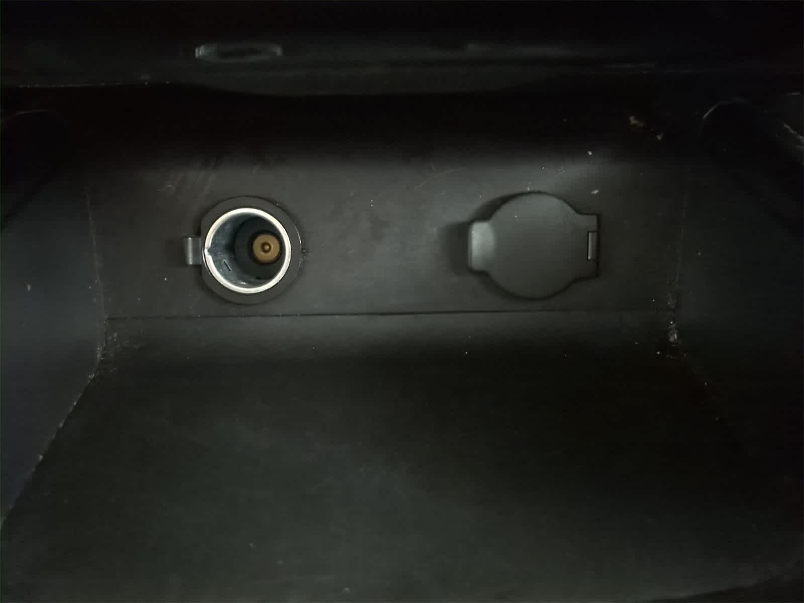 Thumbnail: 2017 Nissan Pathfinder - 30