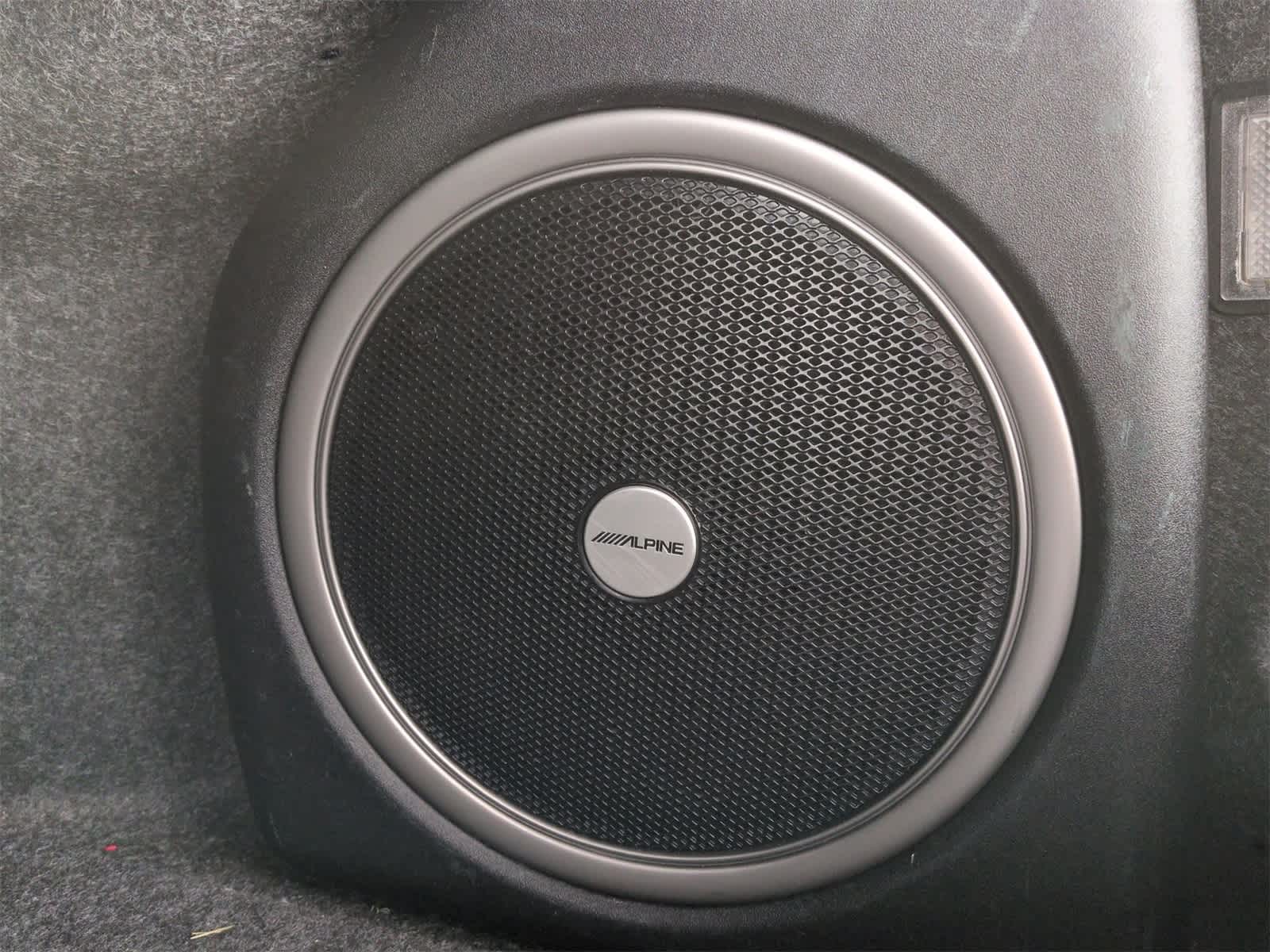 Thumbnail: 2022 Chrysler 300 - 33