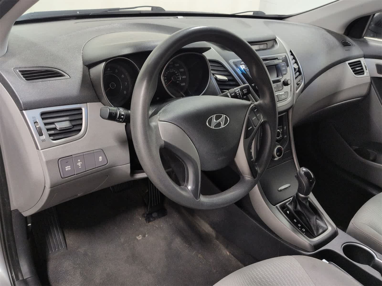 Thumbnail: 2014 Hyundai Elantra - 10