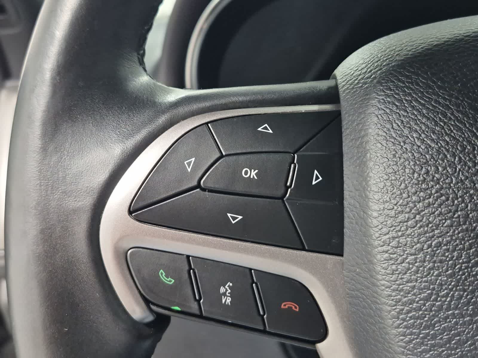 Thumbnail: 2019 Jeep Grand Cherokee - 30